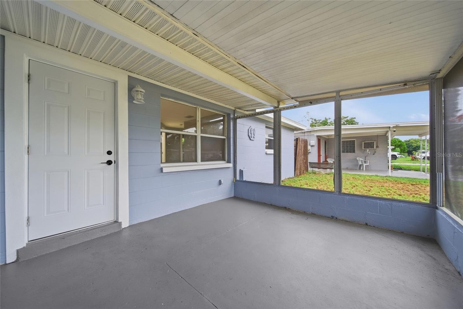 Single Family Residence at 11982 106TH ST, LARGO, photo 3 of 23