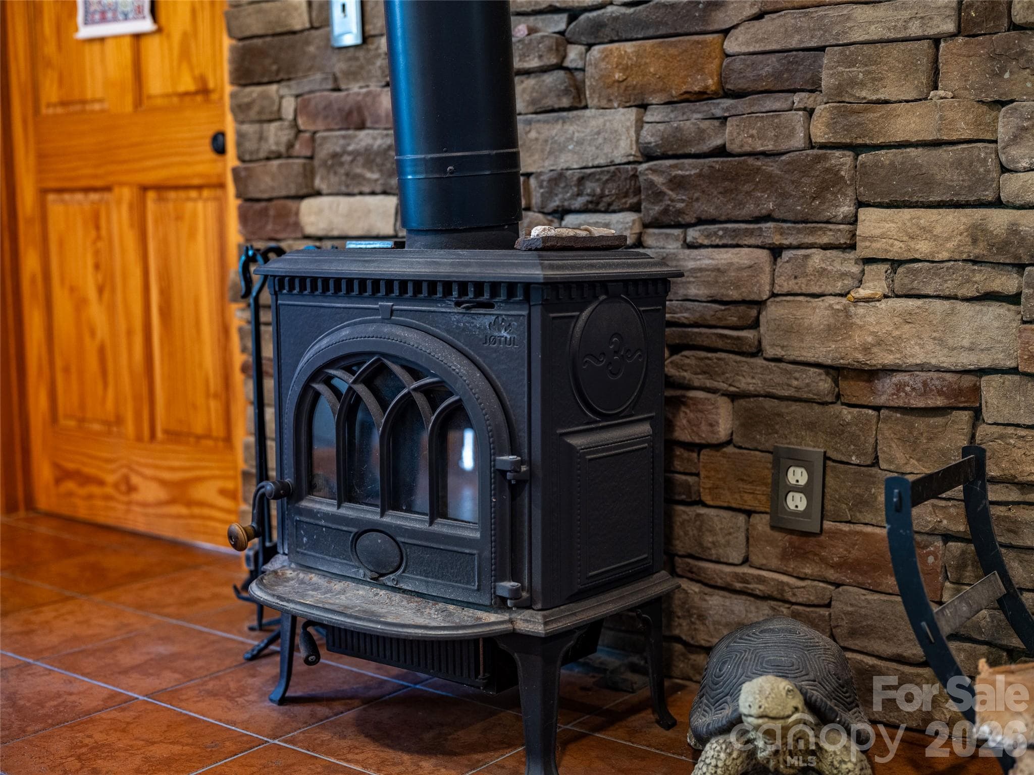 Jotul wood stove. - 115 Laurel Wood Drive, Mars Hill
