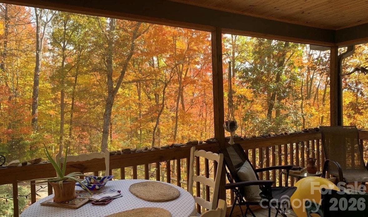 Screened in porch in Autumn. - 115 Laurel Wood Drive, Mars Hill
