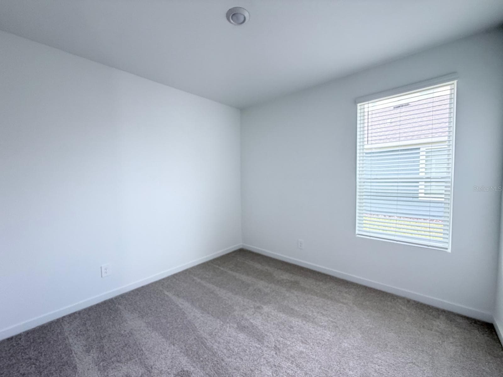 Single Family Residence at 5538 GUAVA CT, KISSIMMEE, photo 9 of 19