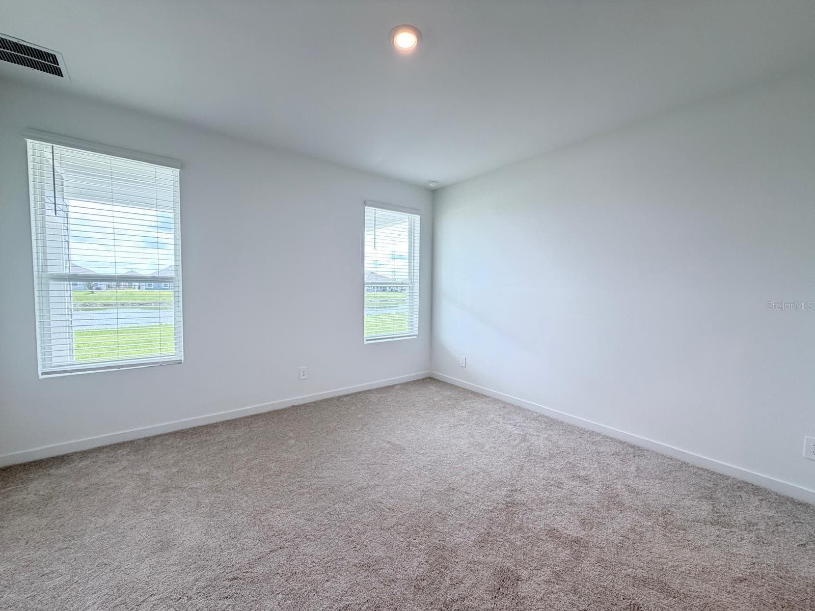 Single Family Residence at 5538 GUAVA CT, KISSIMMEE, photo 11 of 19