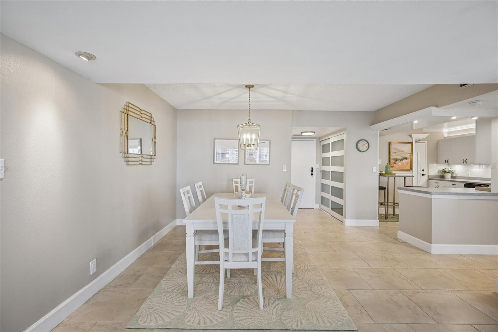 Dining Room - 1621 GULF BLVD #1604, CLEARWATER