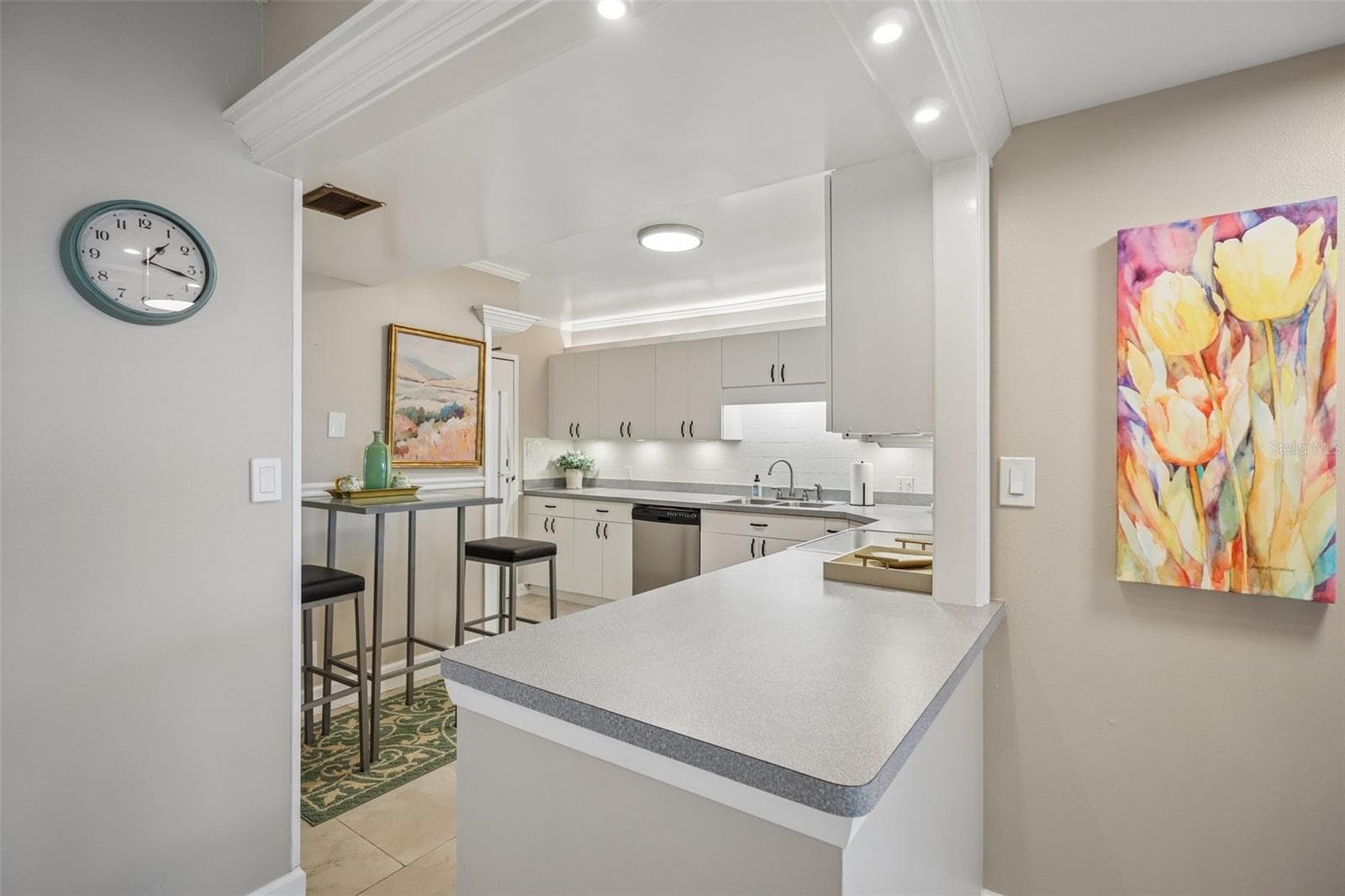 Condominium at 1621 GULF BLVD #1604, CLEARWATER, photo 18 of 59