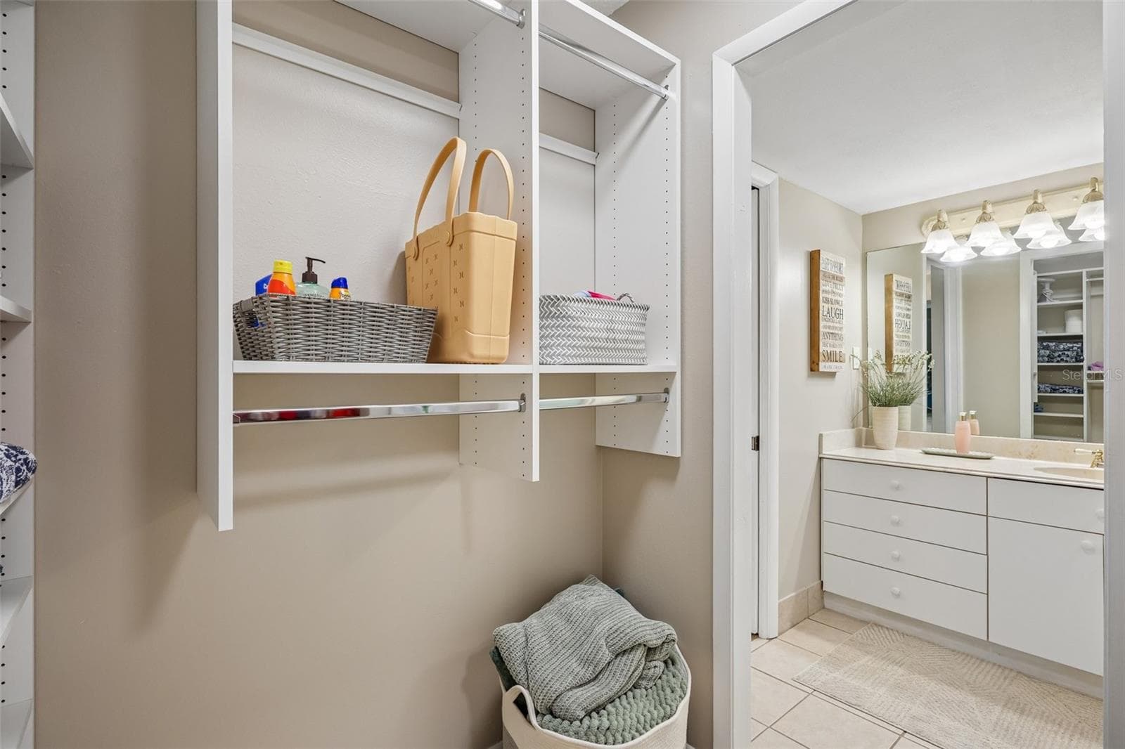 Condominium at 1621 GULF BLVD #1604, CLEARWATER, photo 36 of 59