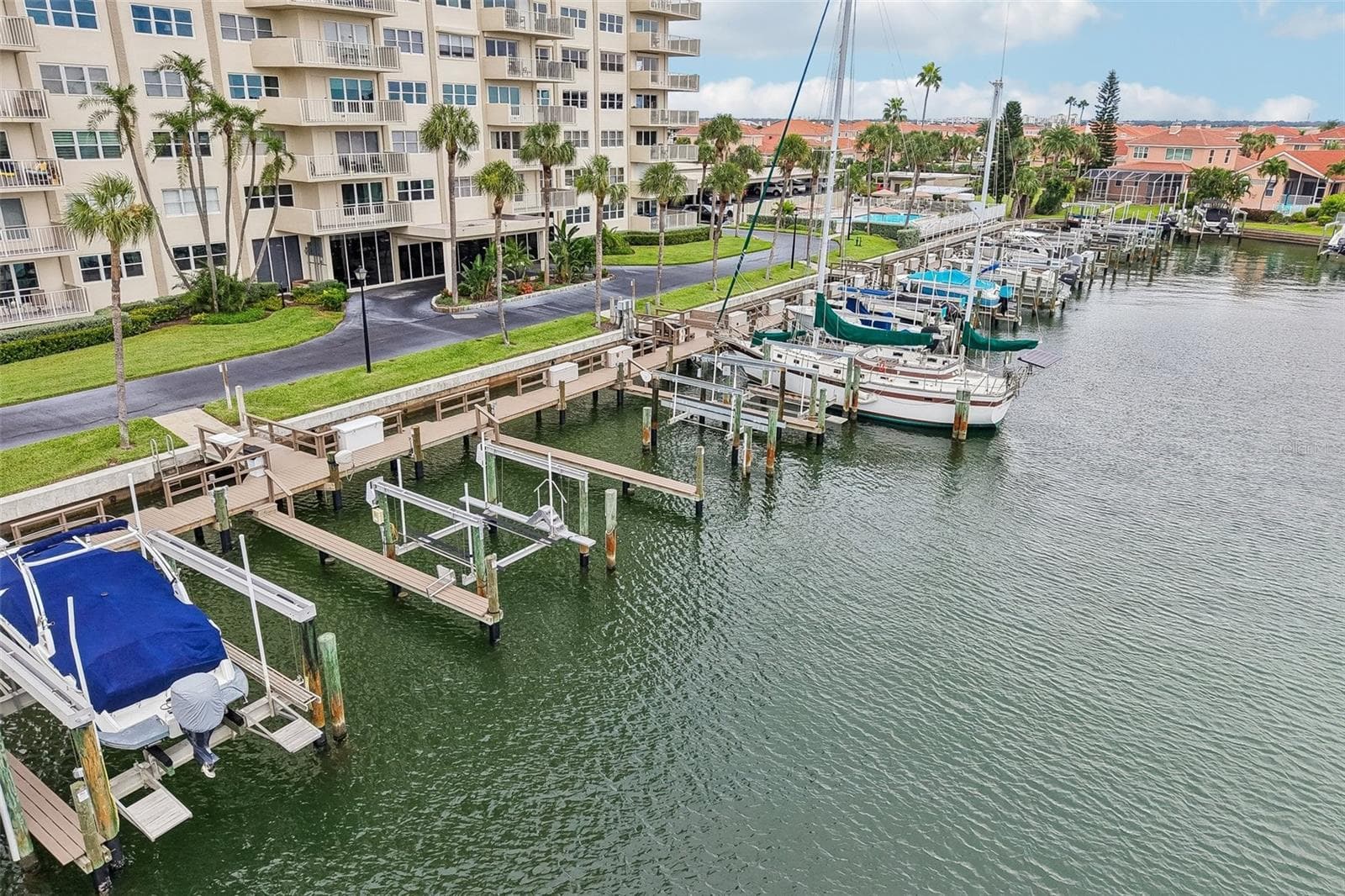 Condominium at 1621 GULF BLVD #1604, CLEARWATER, photo 58 of 59