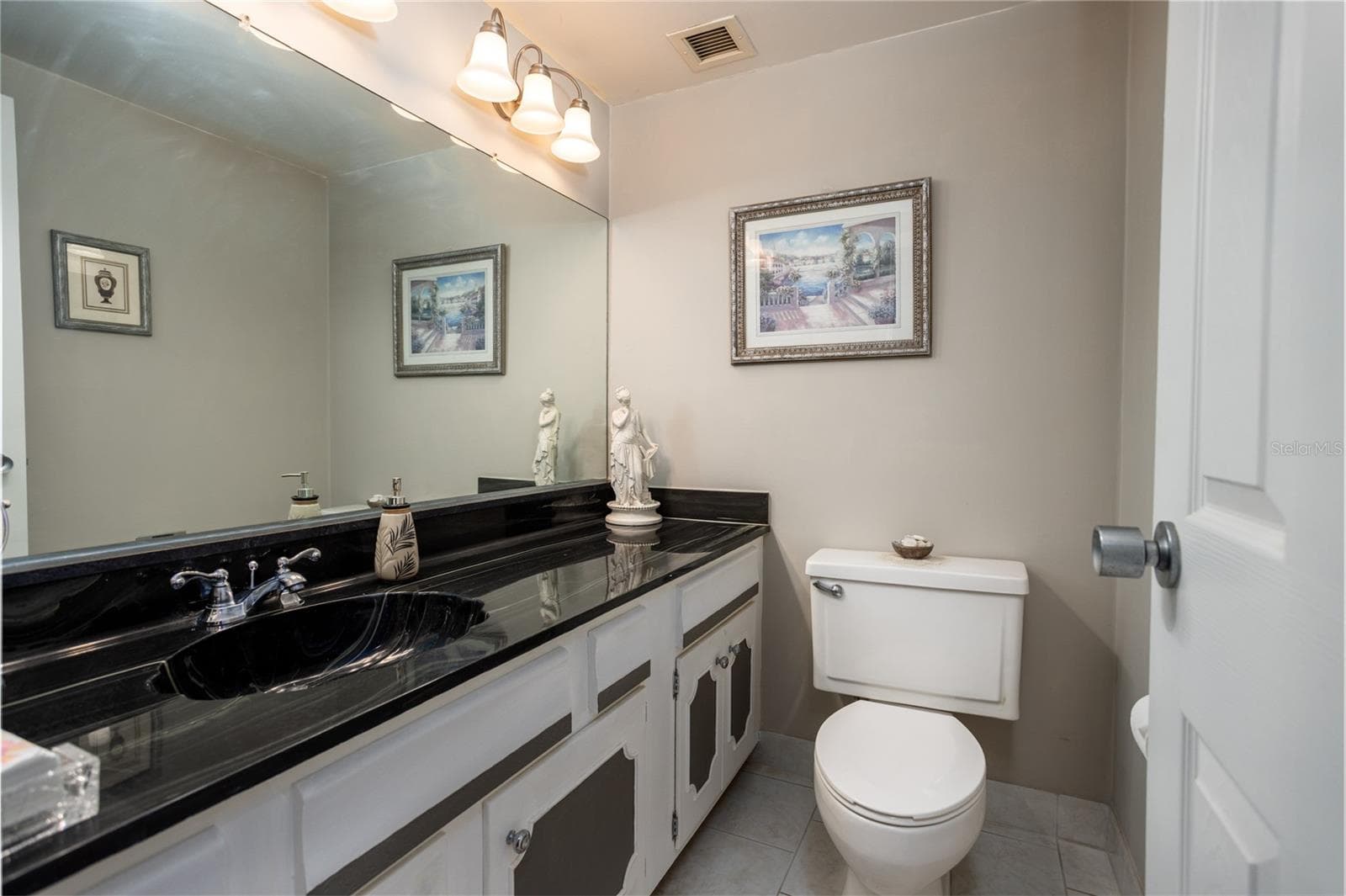 Condominium at 1717 NW 23RD AVE #2E, GAINESVILLE, photo 19 of 46