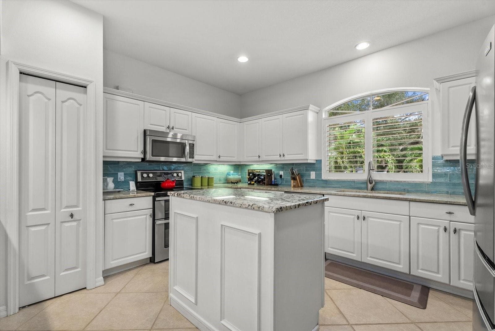 Single Family Residence at 2166 SONOMA DR E, NOKOMIS, photo 20 of 48