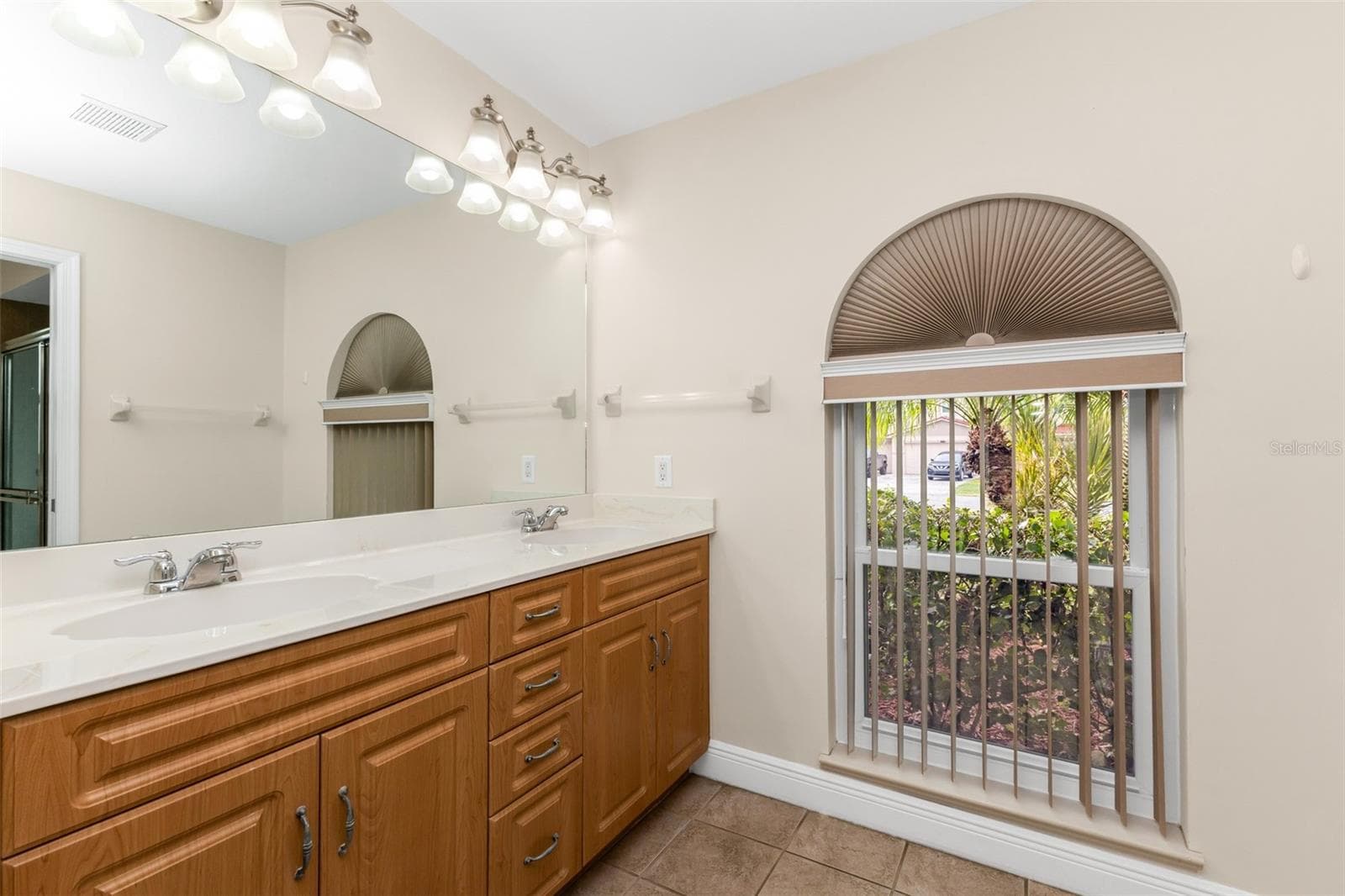 Single Family Residence at 24490 JULIAN CT, PUNTA GORDA, photo 23 of 53