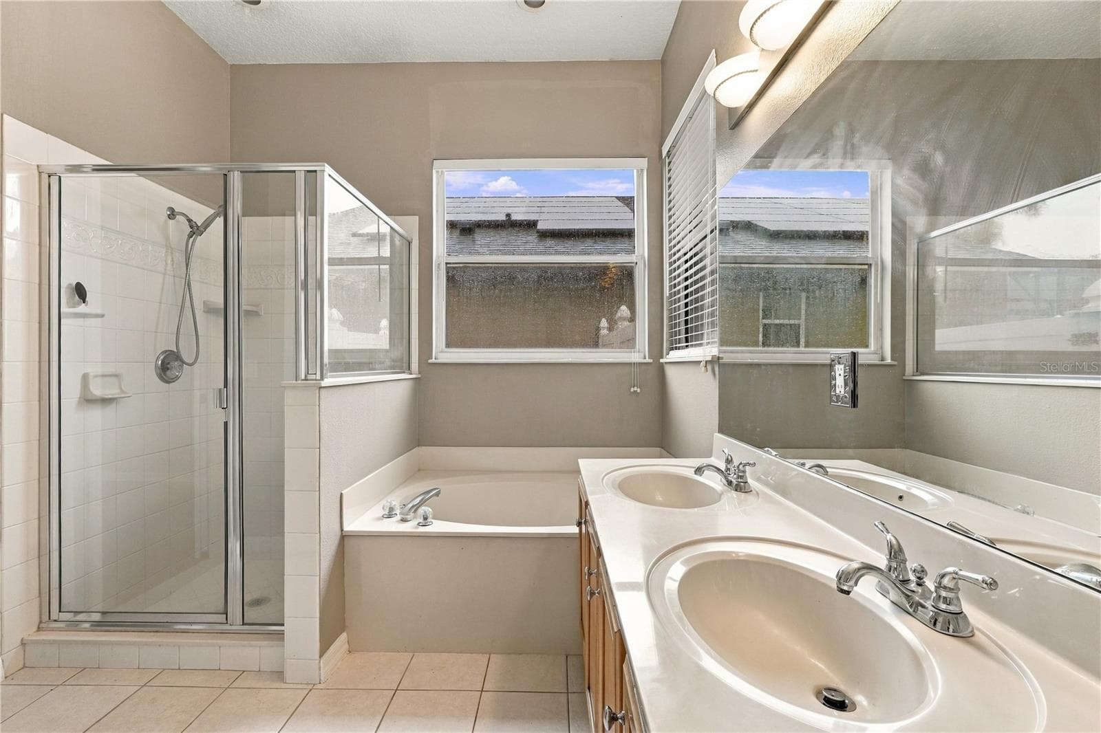 Single Family Residence at 2372 CIMMARON ASH WAY, APOPKA, photo 25 of 31