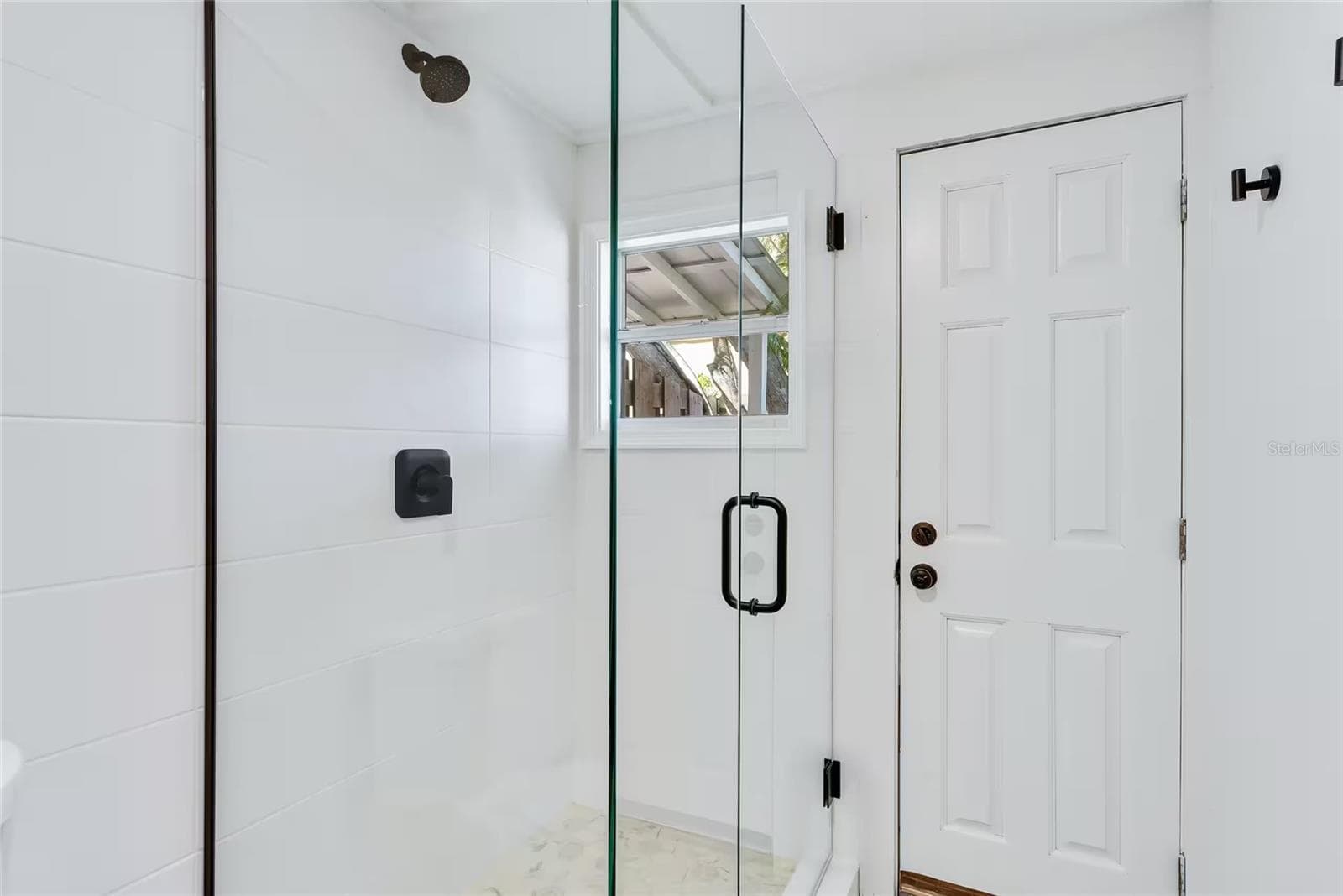 Single Family Residence at 2142 WALDEMERE ST, SARASOTA, photo 18 of 42
