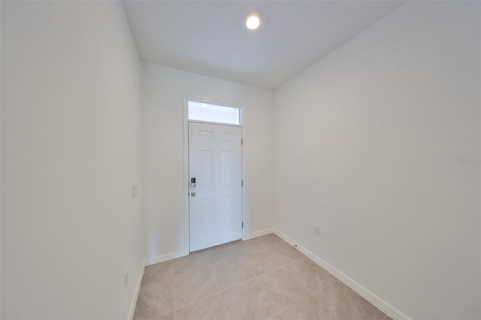 Townhouse at 3531 WHITE DANDELION CT, PLANT CITY, photo 2 of 51