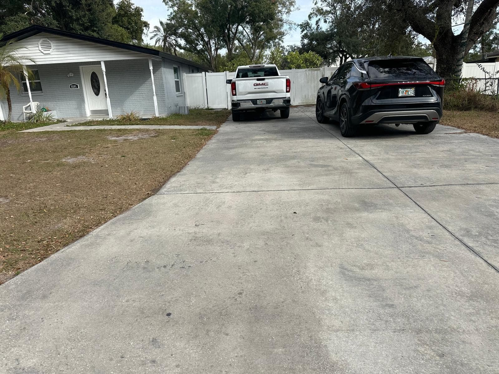 Single Family Residence at 8501 N PACKWOOD AVE, TAMPA, photo 6 of 30