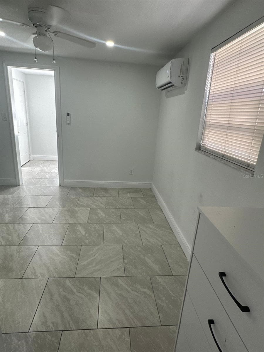 Single Family Residence at 8501 N PACKWOOD AVE, TAMPA, photo 20 of 30