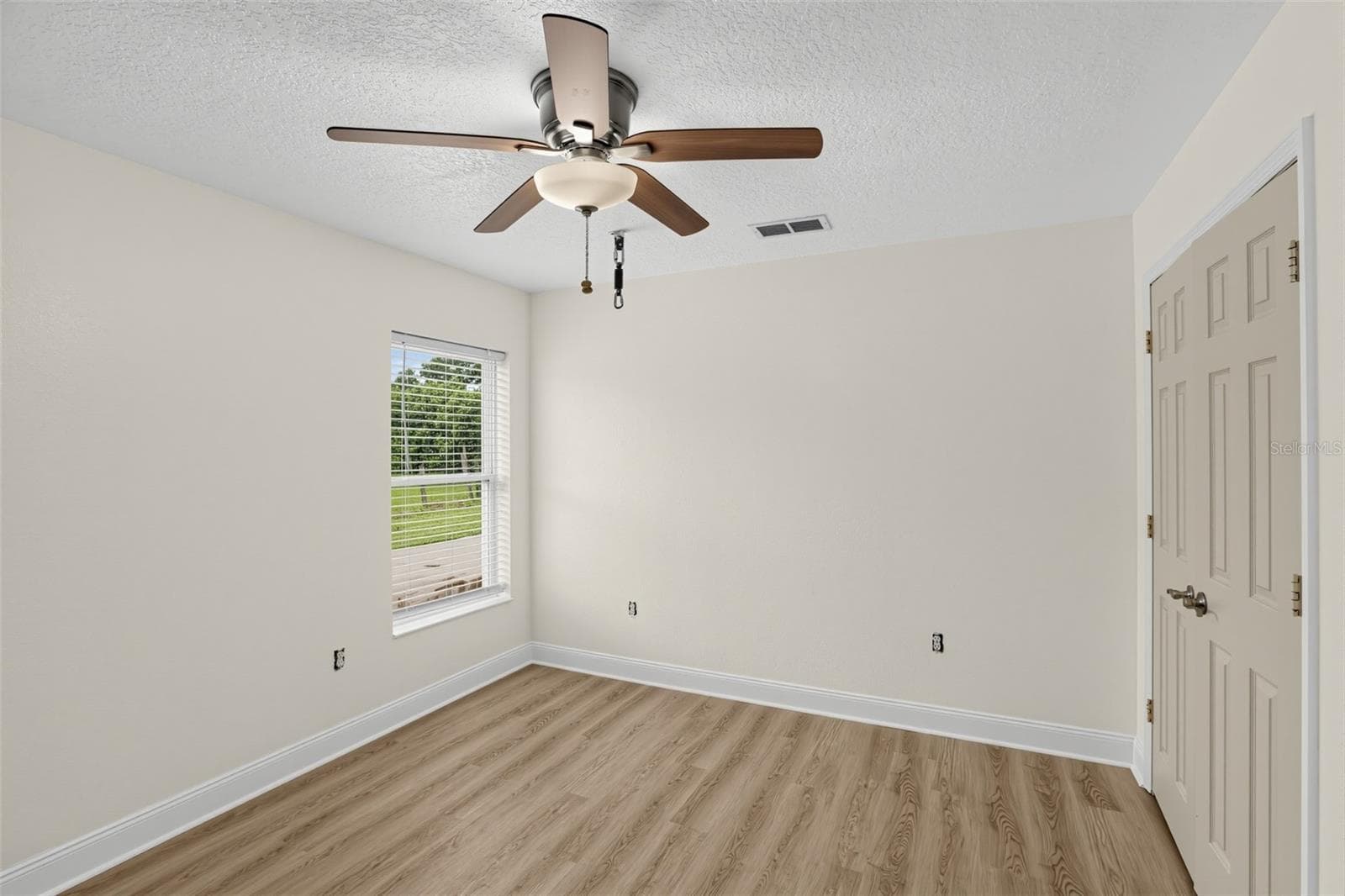 Single Family Residence at 7320 TOMBERLIN LN, MOUNT DORA, photo 14 of 26
