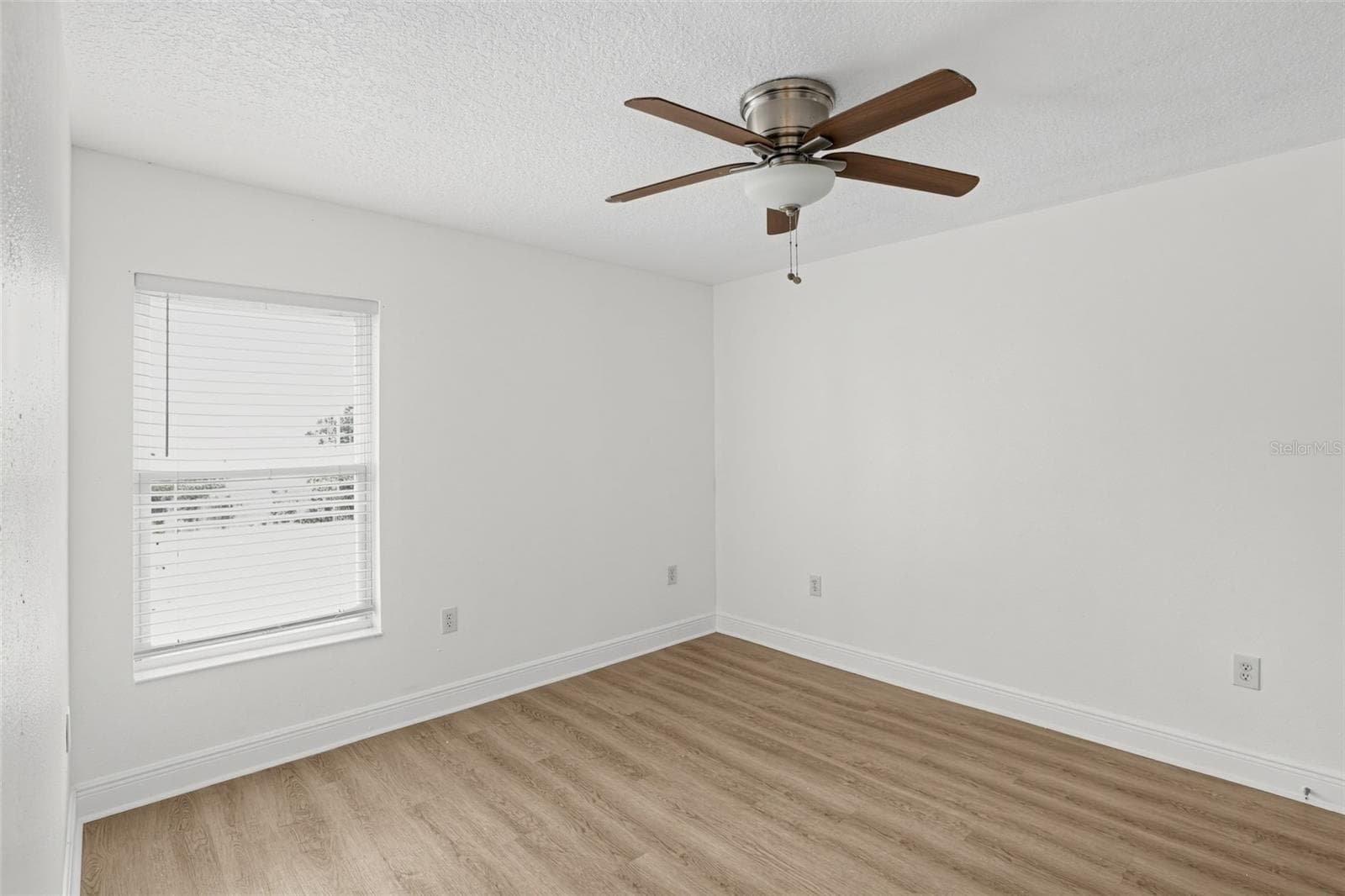 Single Family Residence at 7320 TOMBERLIN LN, MOUNT DORA, photo 18 of 26
