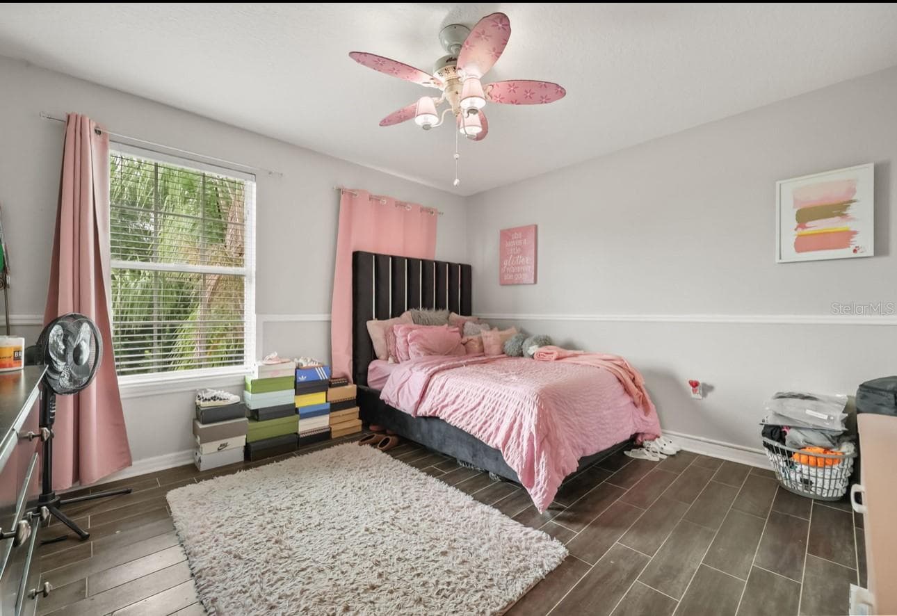 Single Family Residence at 12657 IRIS LAKE DR, ORLANDO, photo 7 of 32