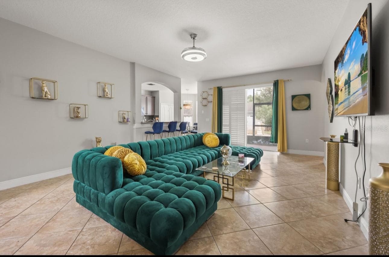 Single Family Residence at 12657 IRIS LAKE DR, ORLANDO, photo 19 of 32