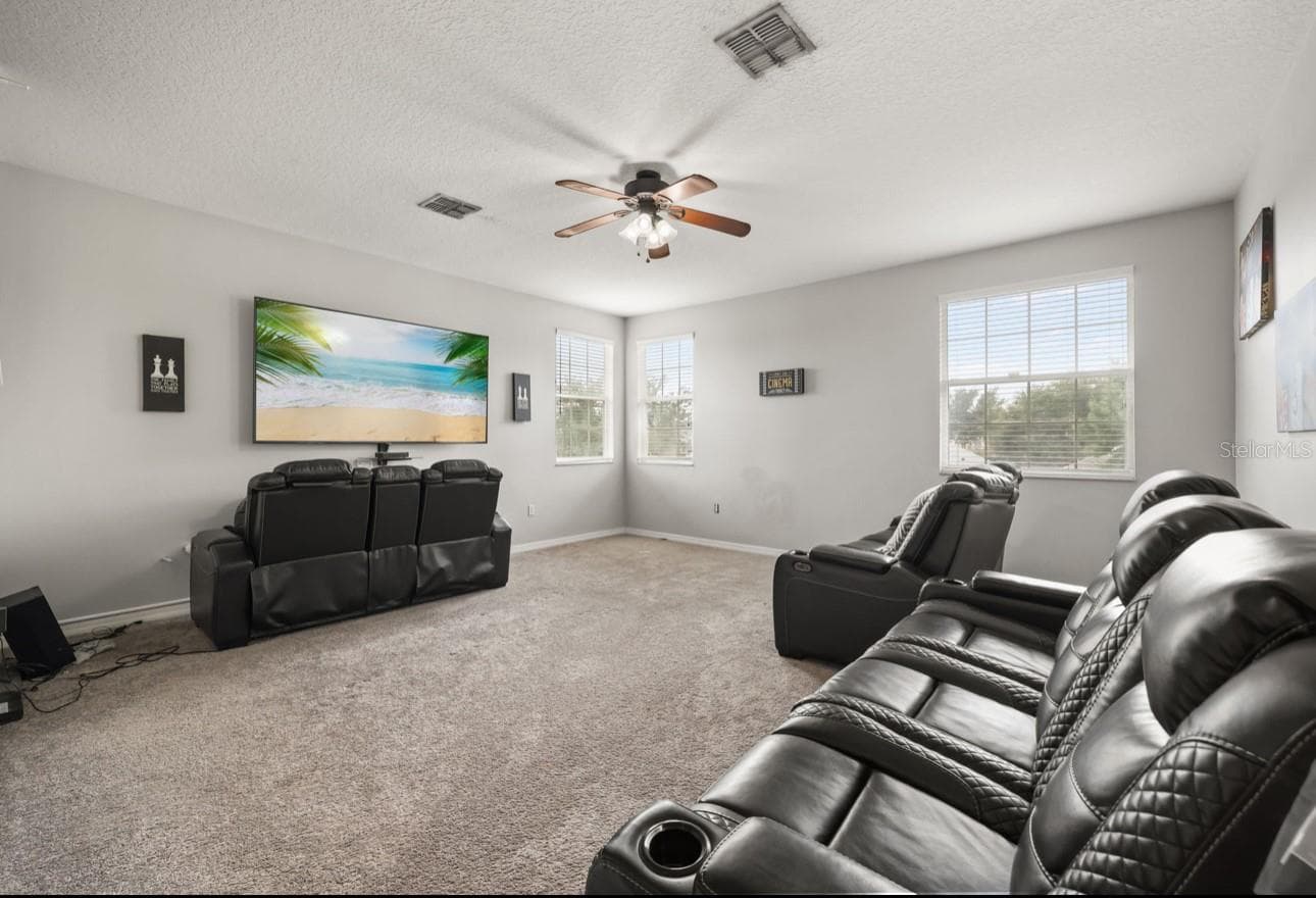 Single Family Residence at 12657 IRIS LAKE DR, ORLANDO, photo 26 of 32