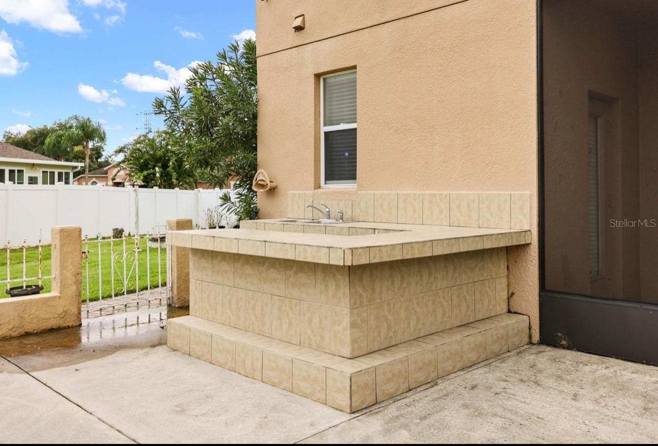 Single Family Residence at 12657 IRIS LAKE DR, ORLANDO, photo 30 of 32