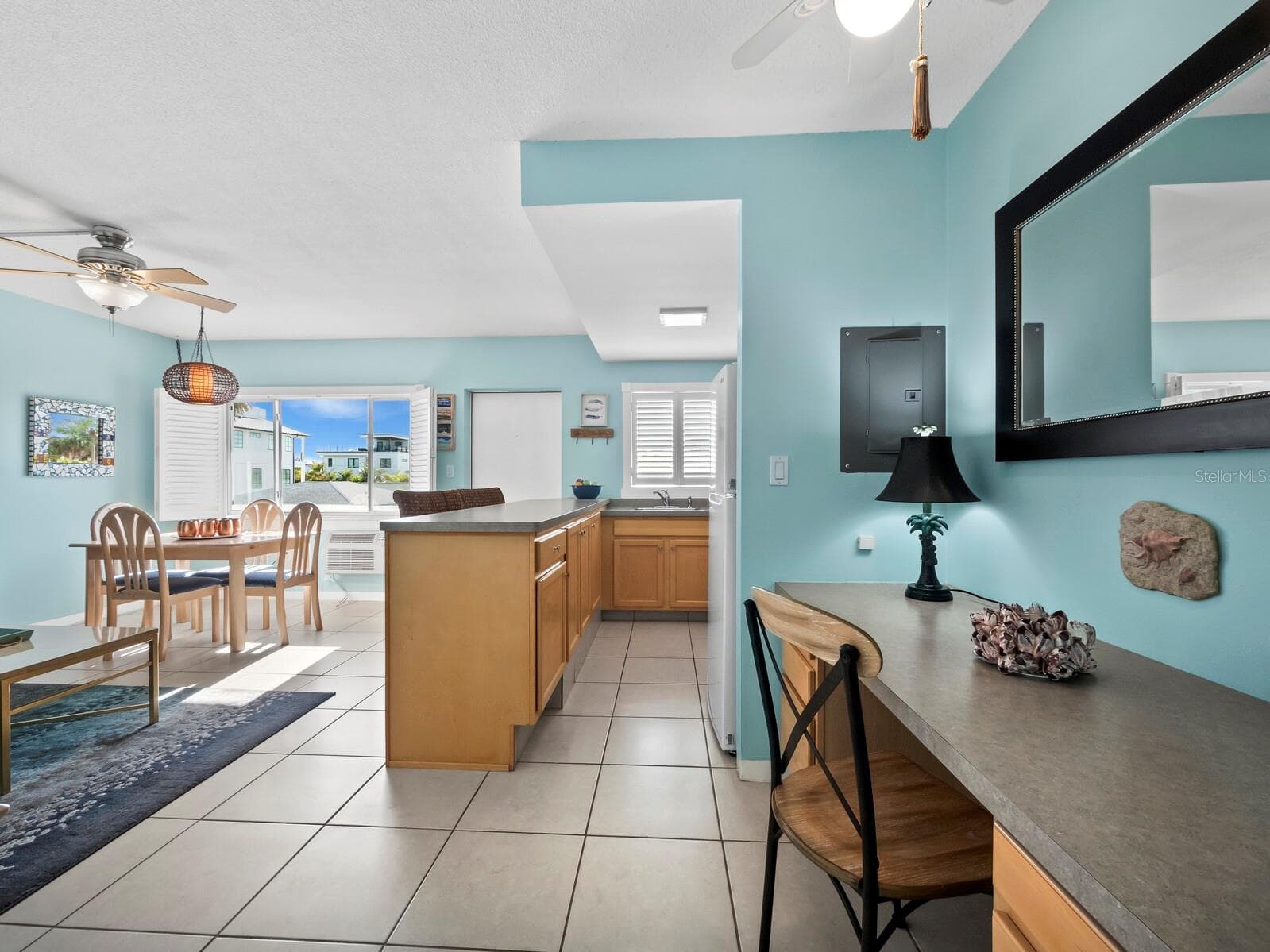 Condominium at 475 BENJAMIN FRANKLIN DR #215, SARASOTA, photo 10 of 43