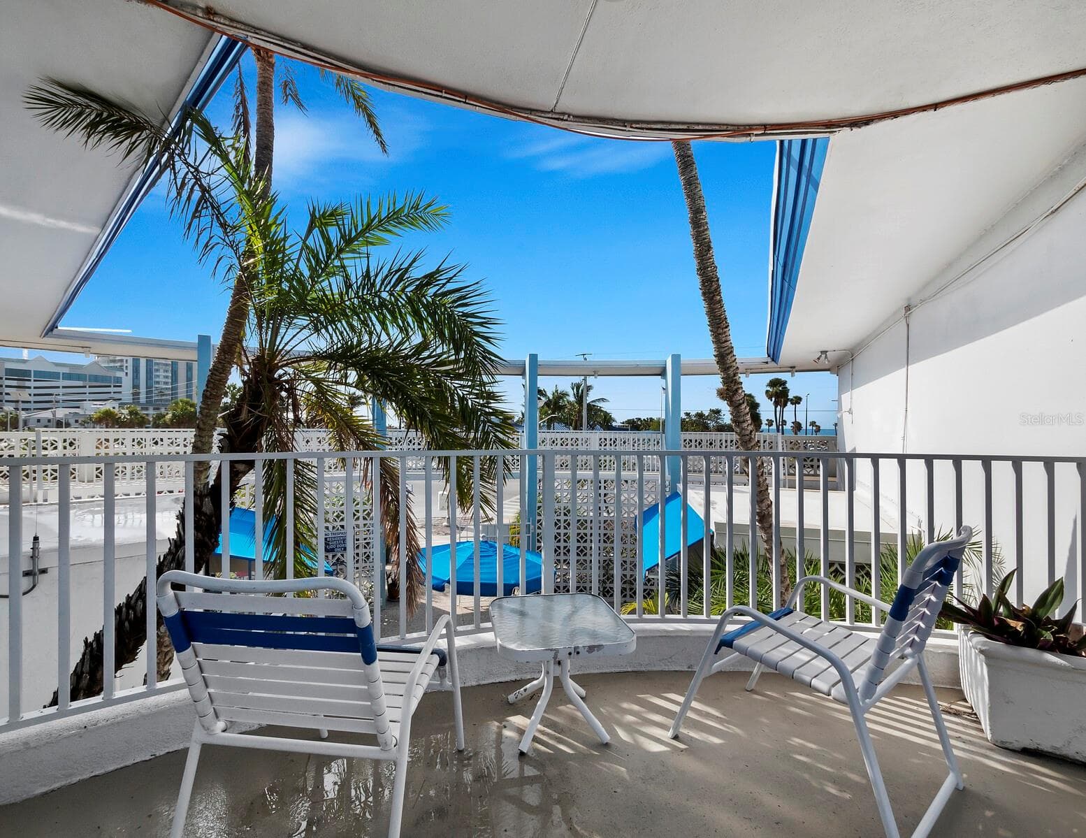 Condominium at 475 BENJAMIN FRANKLIN DR #215, SARASOTA, photo 15 of 43