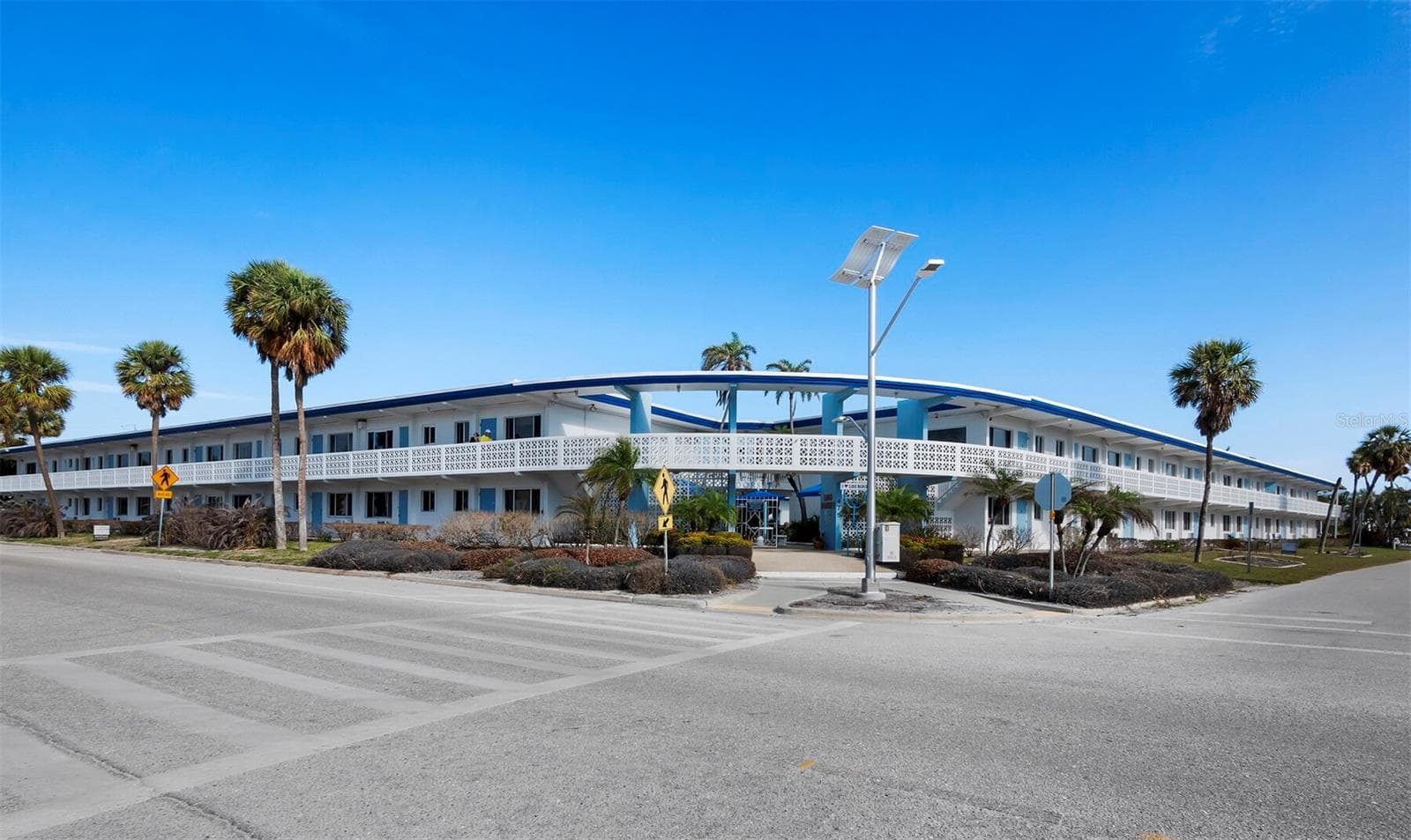 Condominium at 475 BENJAMIN FRANKLIN DR #215, SARASOTA, photo 23 of 43