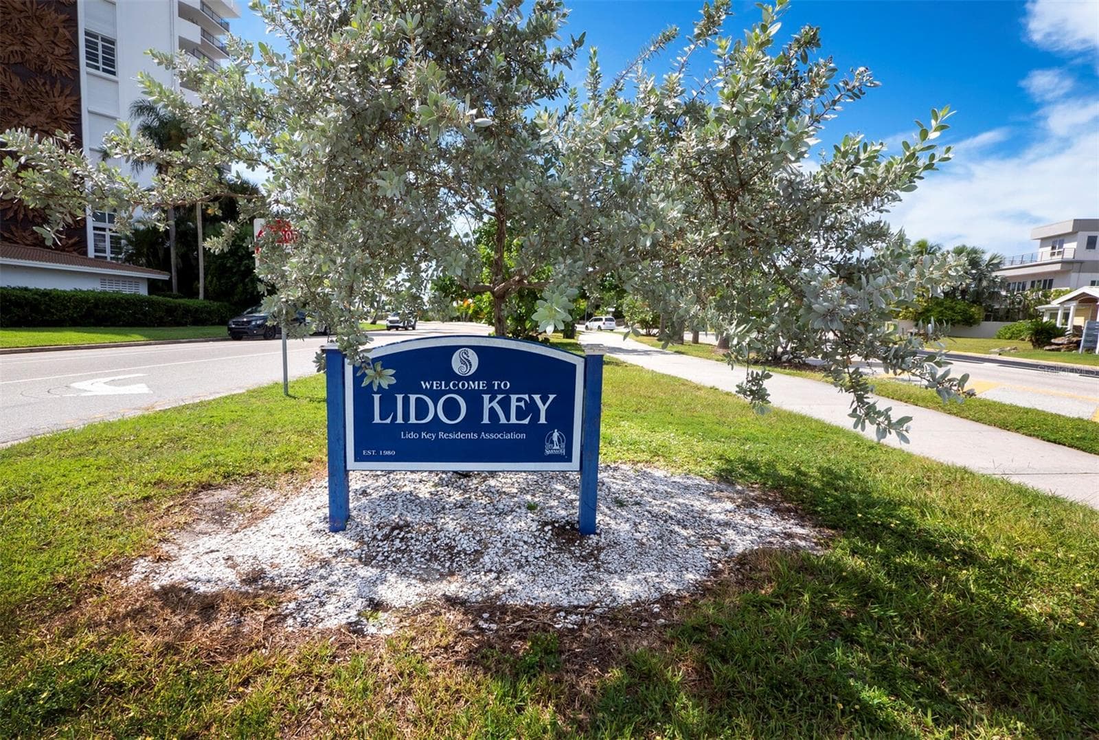 Condominium at 475 BENJAMIN FRANKLIN DR #215, SARASOTA, photo 33 of 43