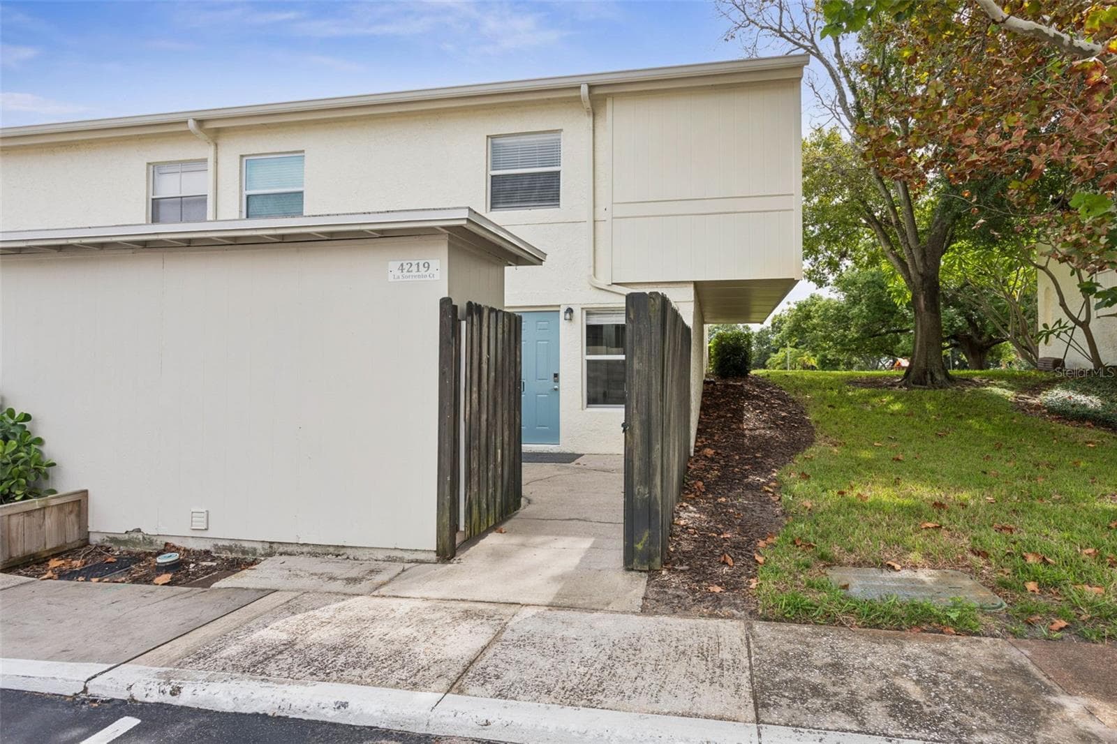 rear of unit - 4219 LA SORRENTO CT, TAMPA