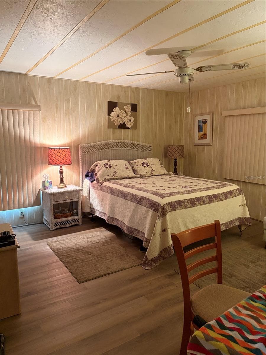Manufactured Home at 193 E SWEET CIR, WINTER HAVEN, photo 12 of 19