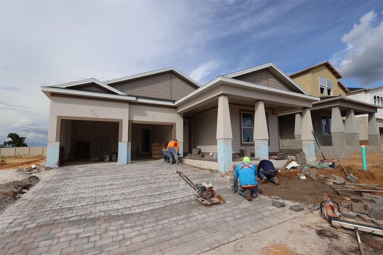 Single Family Residence at 17431 WATER HEMLOCK RD, WINTER GARDEN, photo 2 of 22