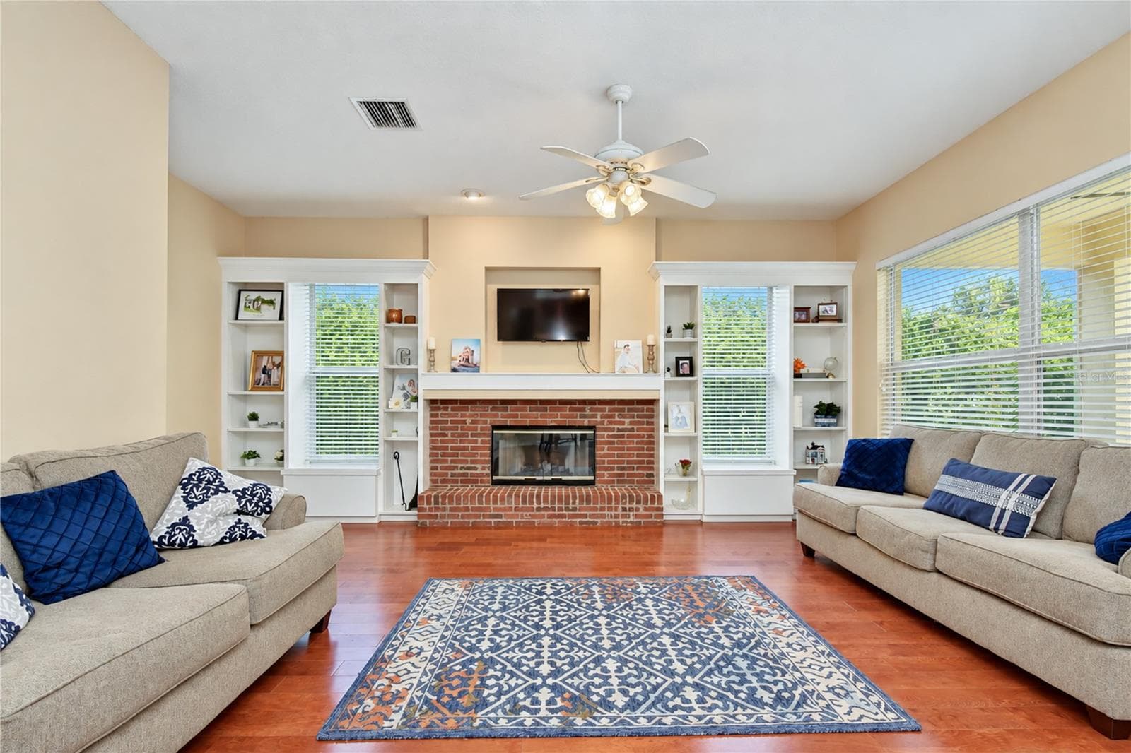 Charming focal point that adds warmth and character. - 5104 WHISPERING LEAF TRL, VALRICO