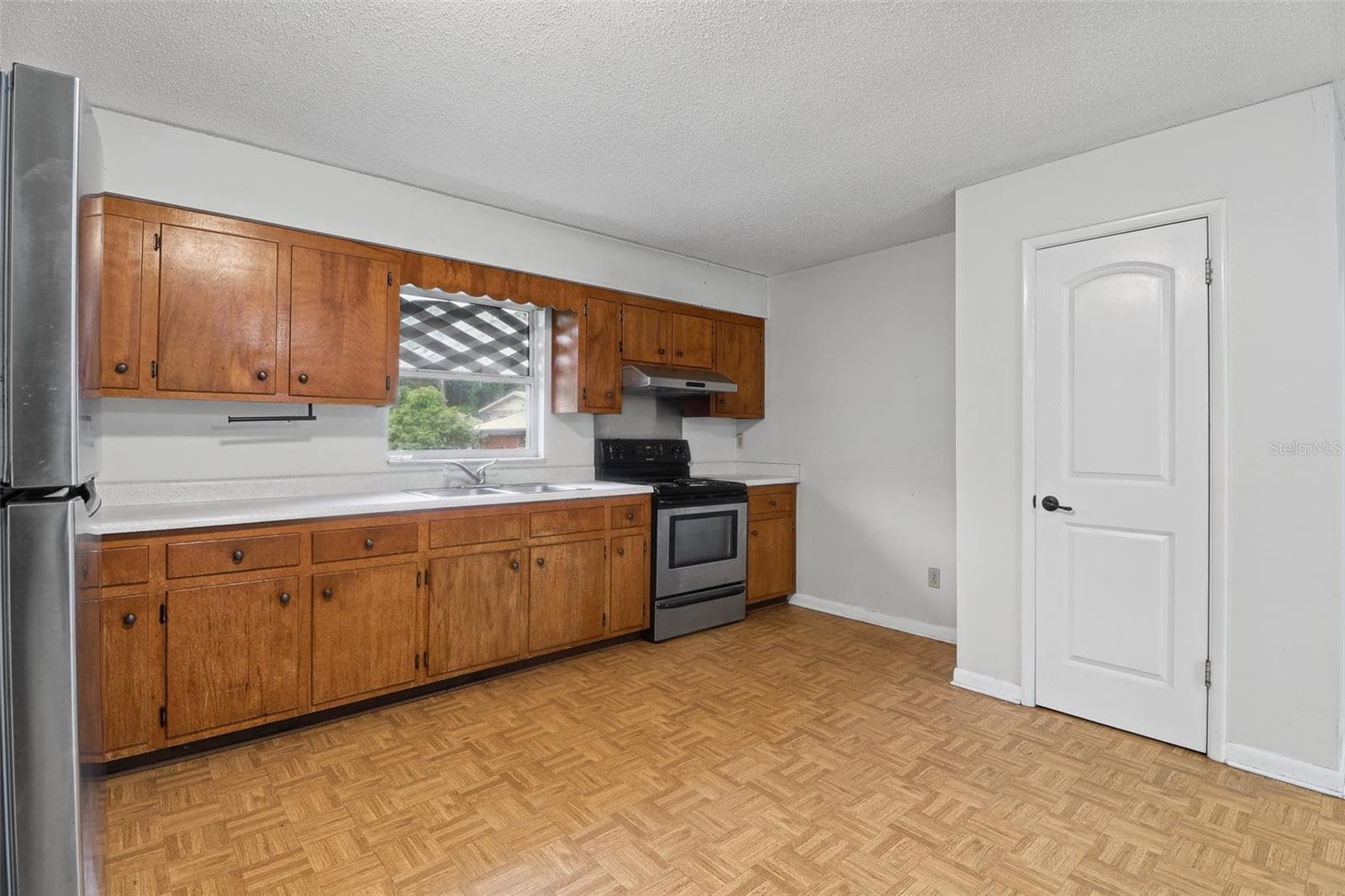 Single Family Residence at 420 N COURT ST, BRONSON, photo 12 of 51