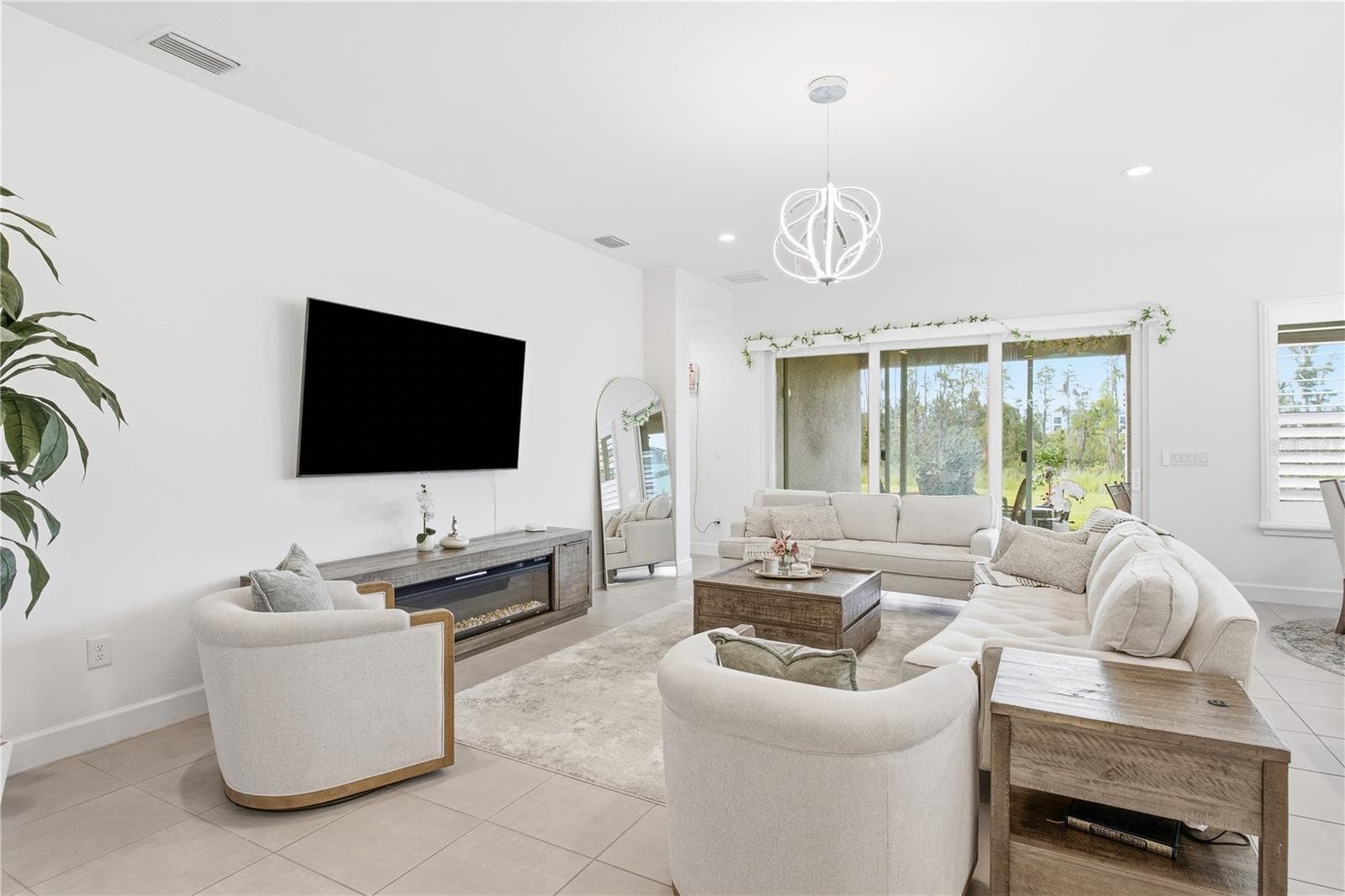 Single Family Residence at 32604 TREE OF LIFE AVE, WESLEY CHAPEL, photo 14 of 65