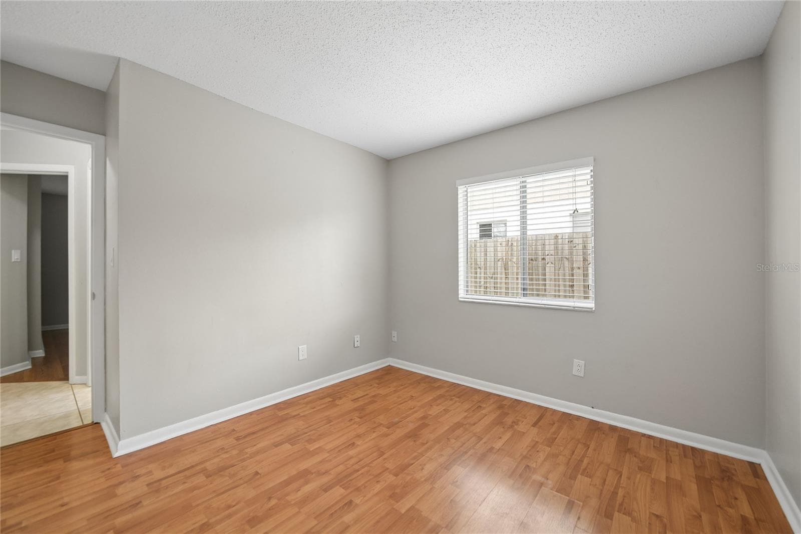 Half Duplex at 624 S WILDFLOWER CT, LONGWOOD, photo 20 of 29