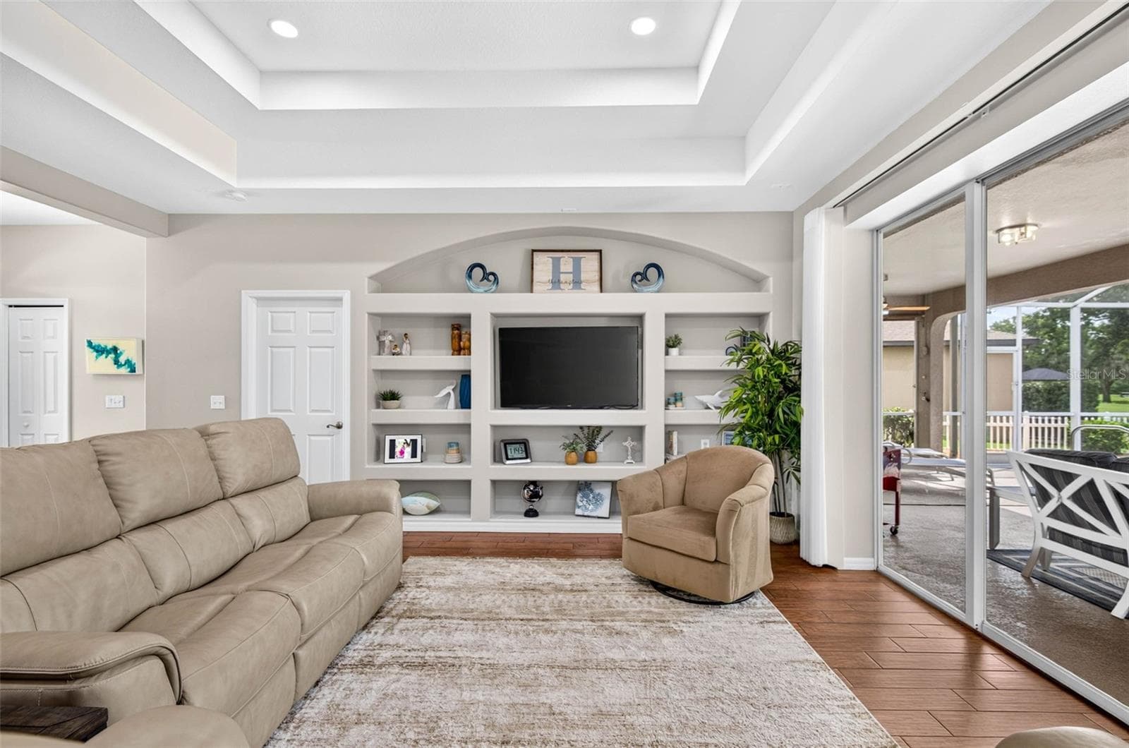 Single Family Residence at 3825 SALIDA DELSOL DR, RUSKIN, photo 19 of 56