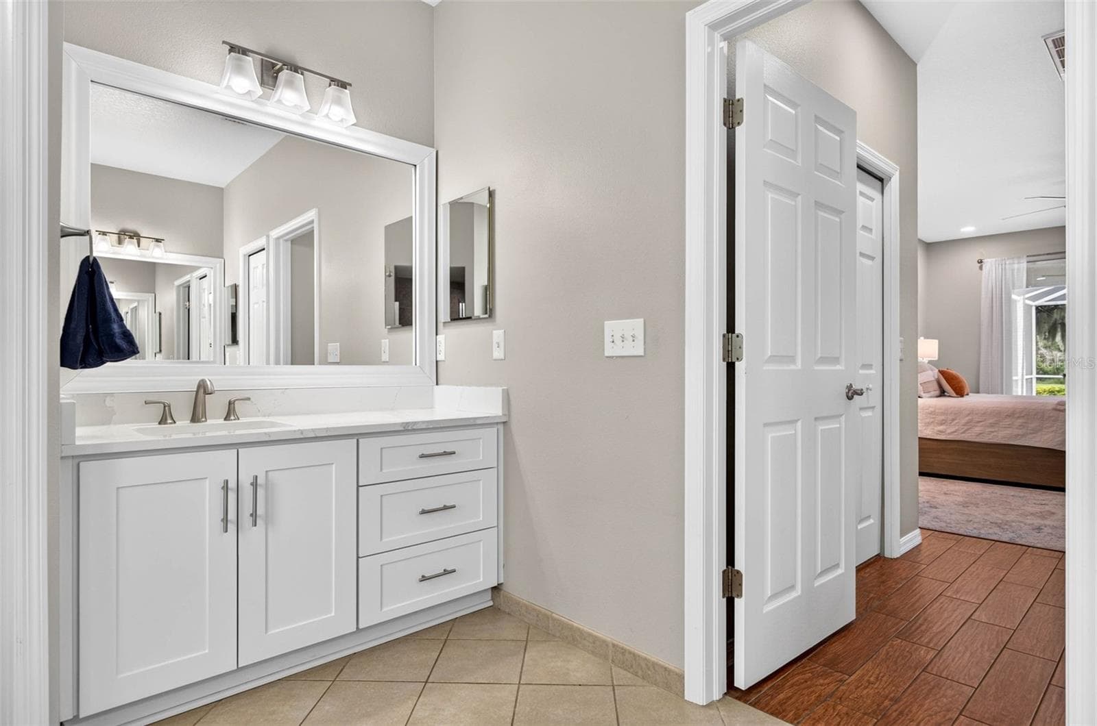 Single Family Residence at 3825 SALIDA DELSOL DR, RUSKIN, photo 26 of 56