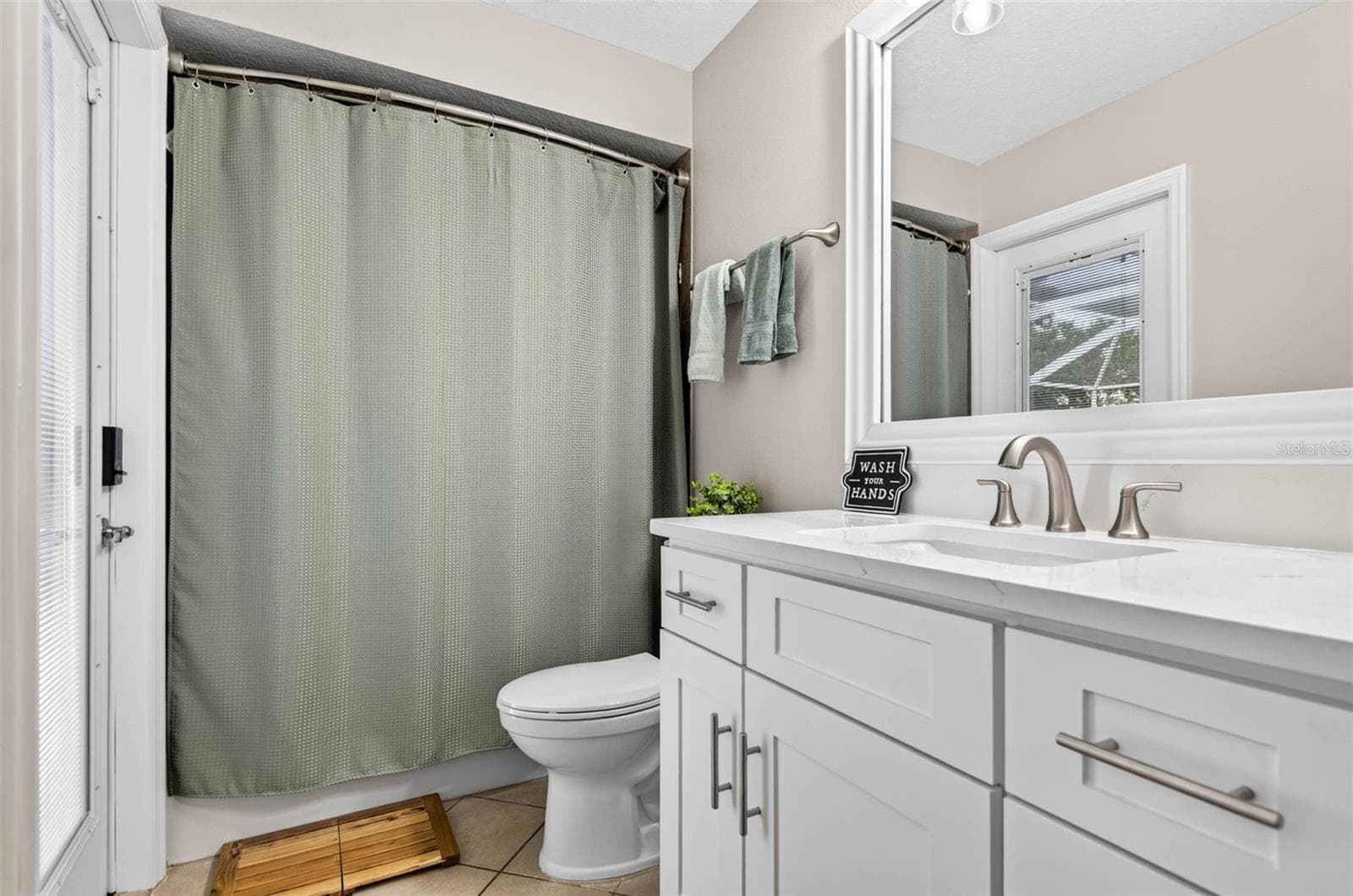 Single Family Residence at 3825 SALIDA DELSOL DR, RUSKIN, photo 34 of 56