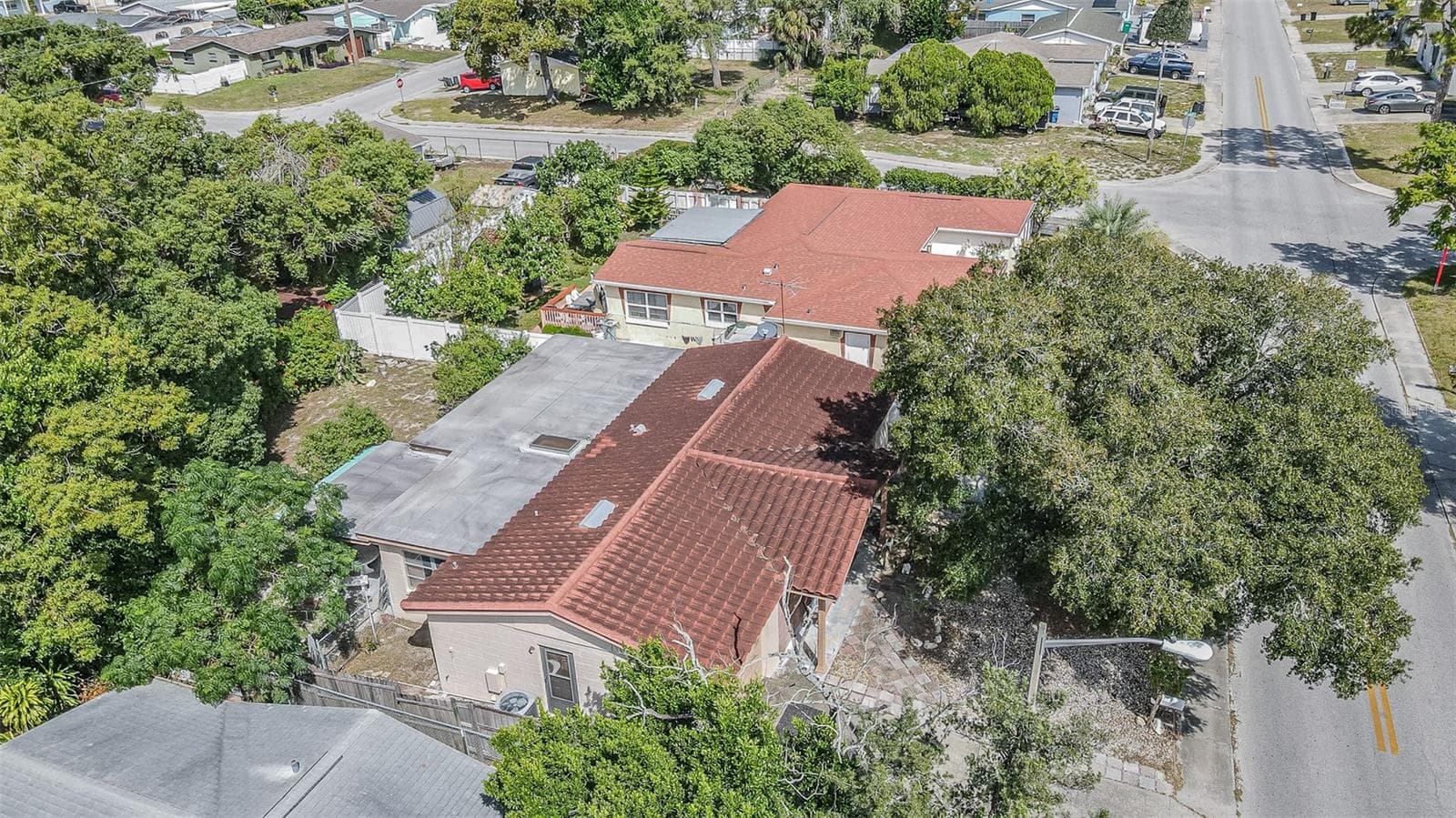 Single Family Residence at 9609 RICHWOOD LN, PORT RICHEY, photo 5 of 31