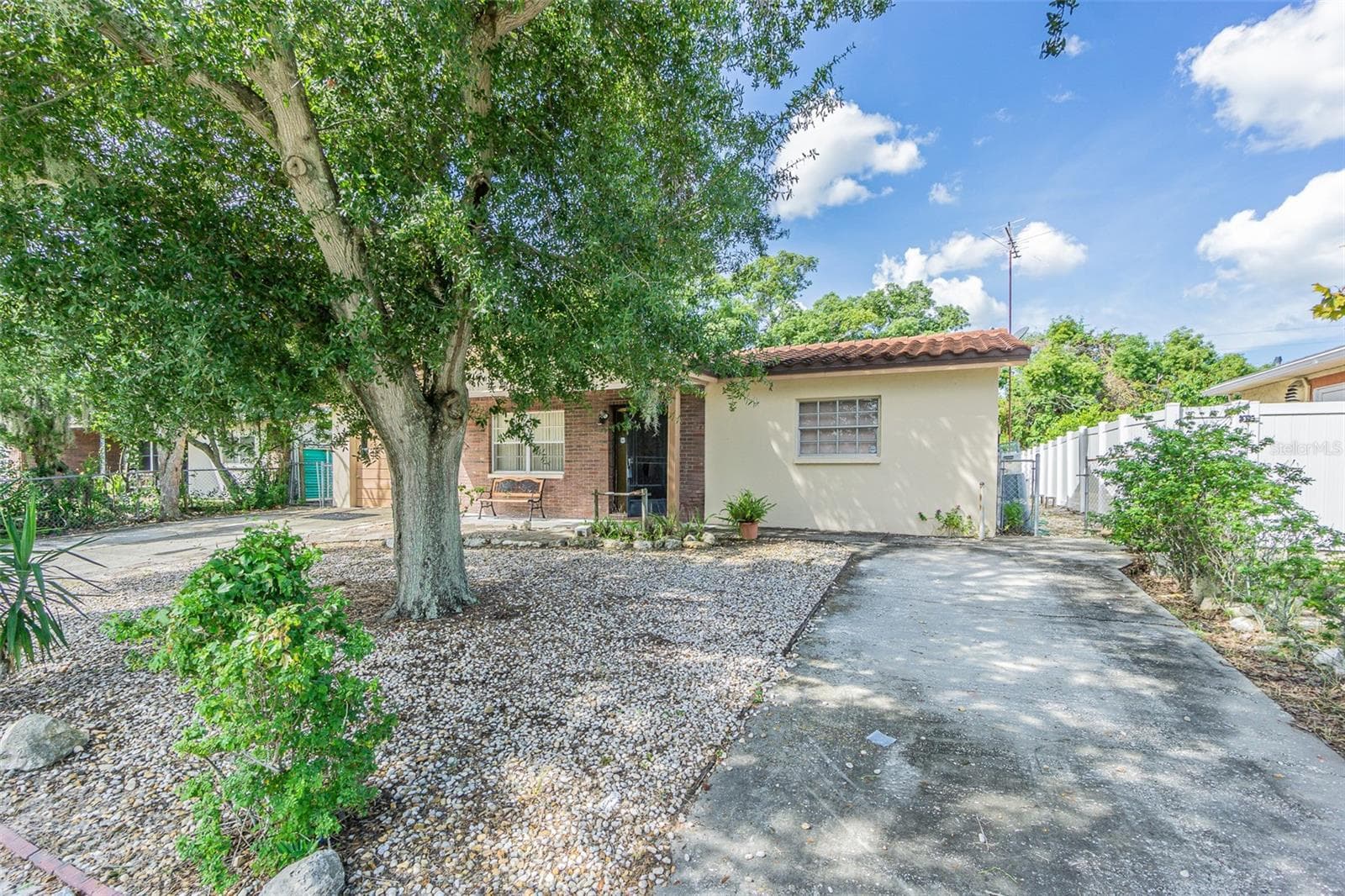Single Family Residence at 9609 RICHWOOD LN, PORT RICHEY, photo 2 of 31