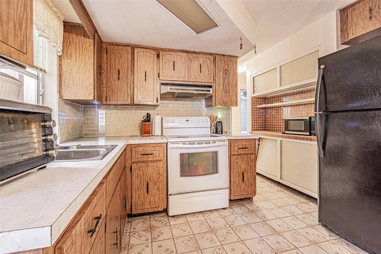 Single Family Residence at 9609 RICHWOOD LN, PORT RICHEY, photo 15 of 31