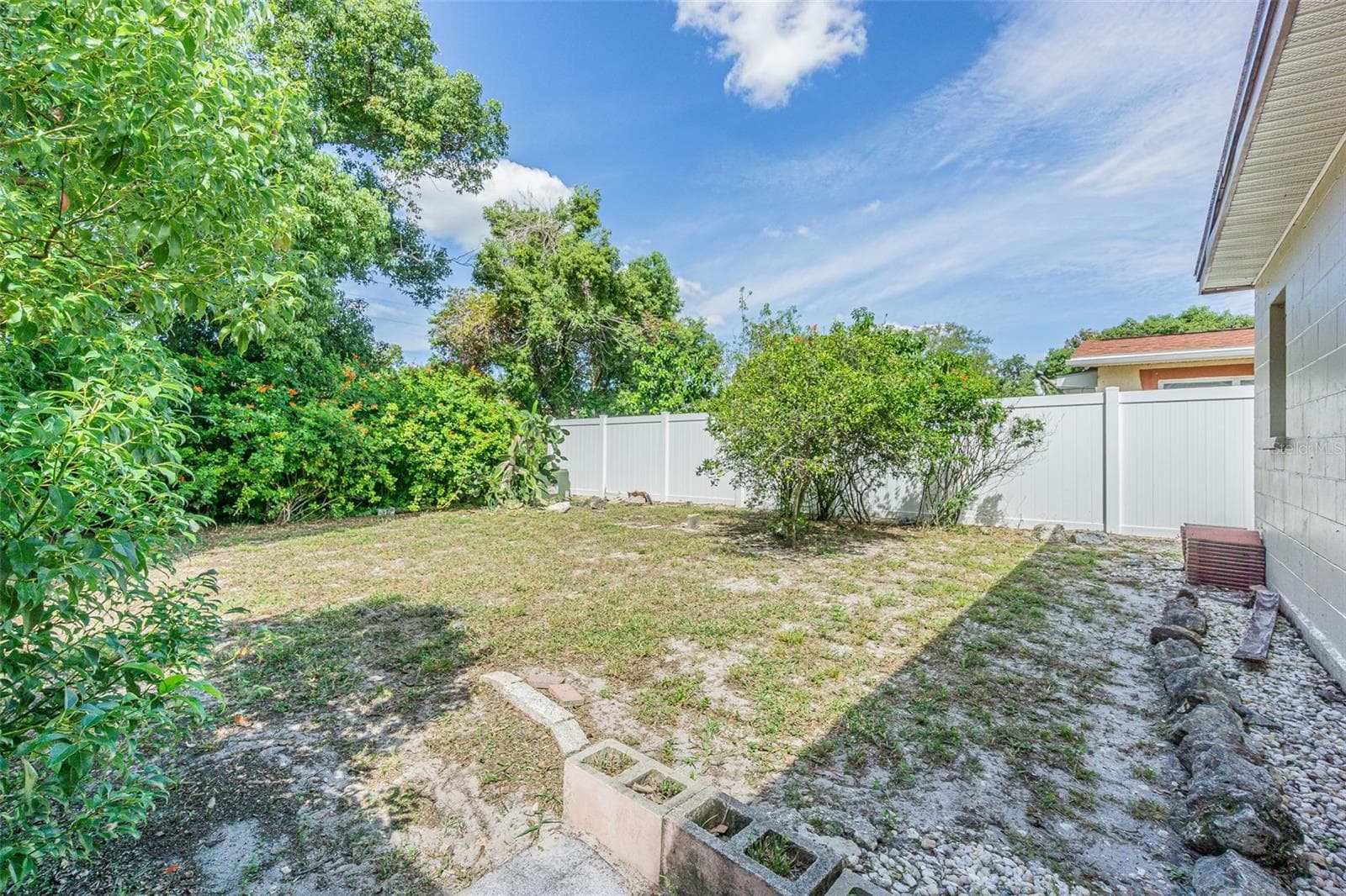 Single Family Residence at 9609 RICHWOOD LN, PORT RICHEY, photo 9 of 31