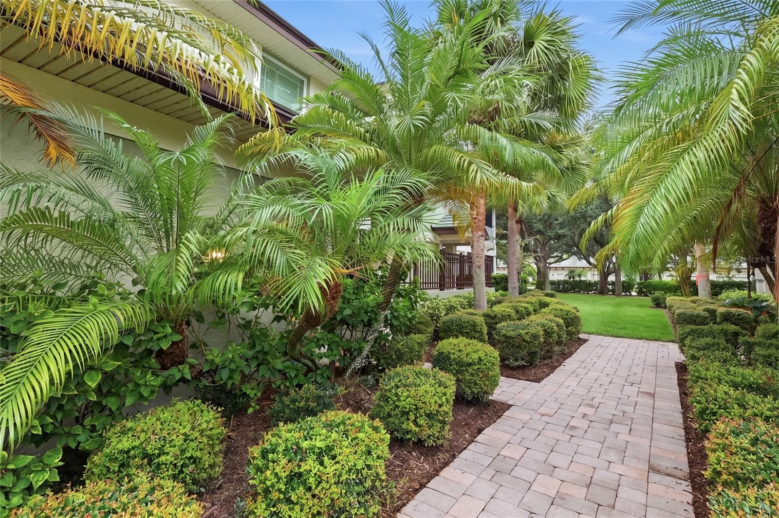 Condominium at 6434 MOORINGS POINT CIR #102, LAKEWOOD RANCH, photo 3 of 57