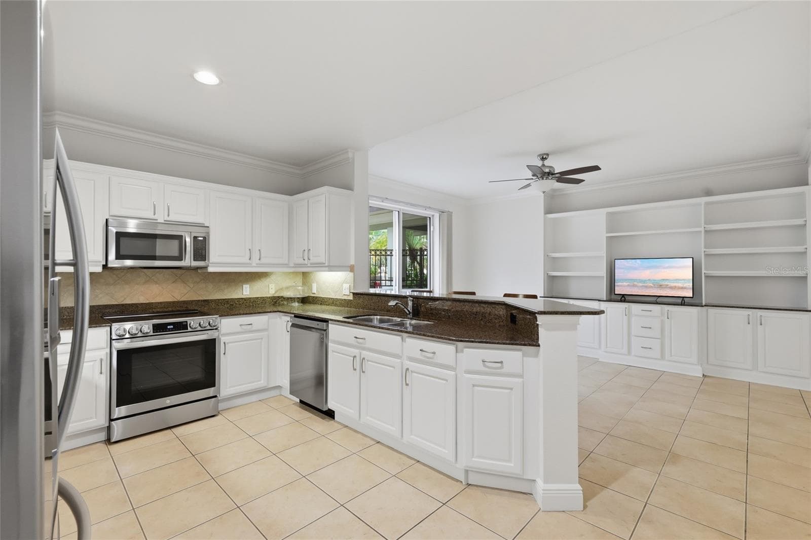 Condominium at 6434 MOORINGS POINT CIR #102, LAKEWOOD RANCH, photo 11 of 57
