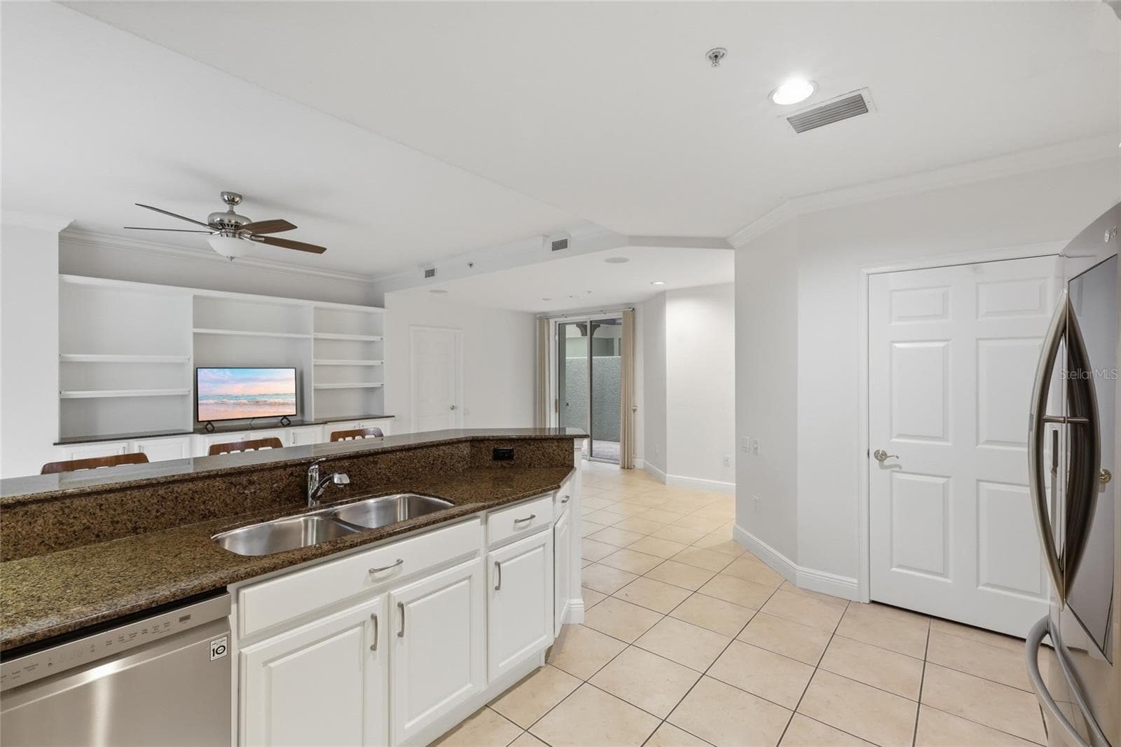 Condominium at 6434 MOORINGS POINT CIR #102, LAKEWOOD RANCH, photo 13 of 57