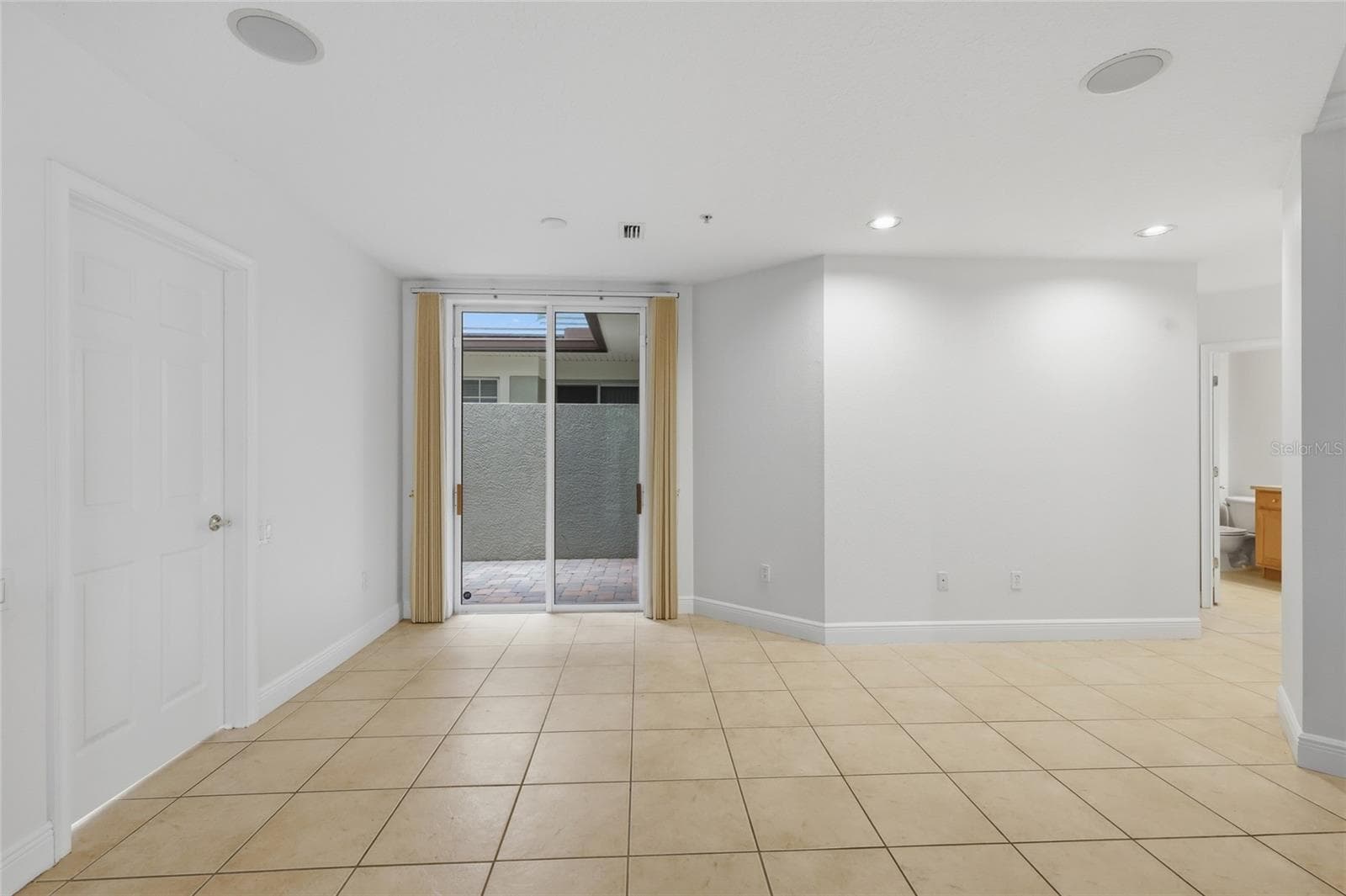 Condominium at 6434 MOORINGS POINT CIR #102, LAKEWOOD RANCH, photo 17 of 57