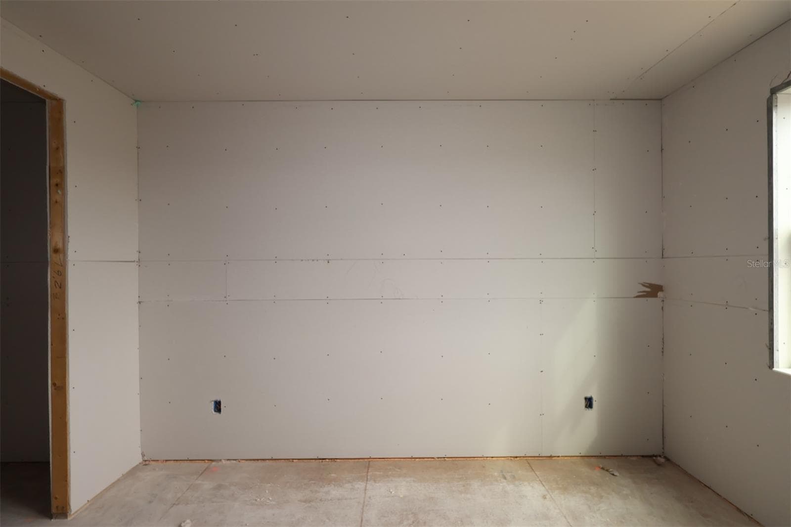 Single Family Residence at 17425 WATER HEMLOCK RD, WINTER GARDEN, photo 9 of 28