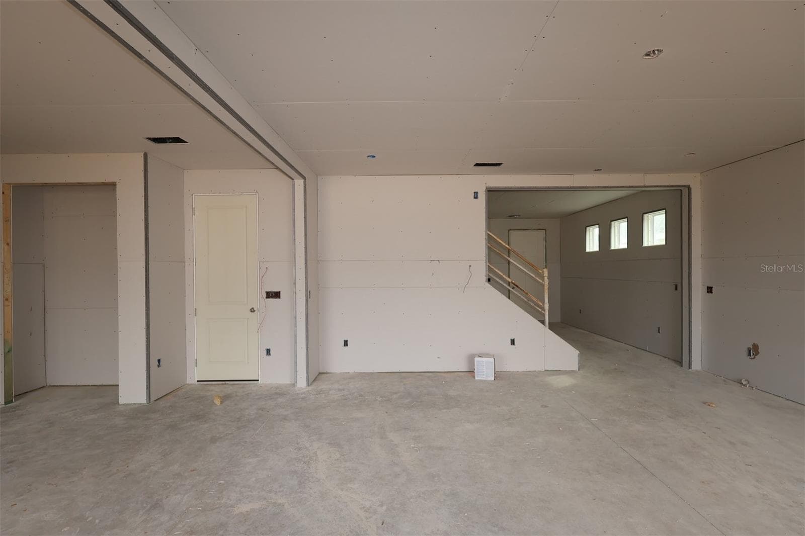 Single Family Residence at 17425 WATER HEMLOCK RD, WINTER GARDEN, photo 15 of 28