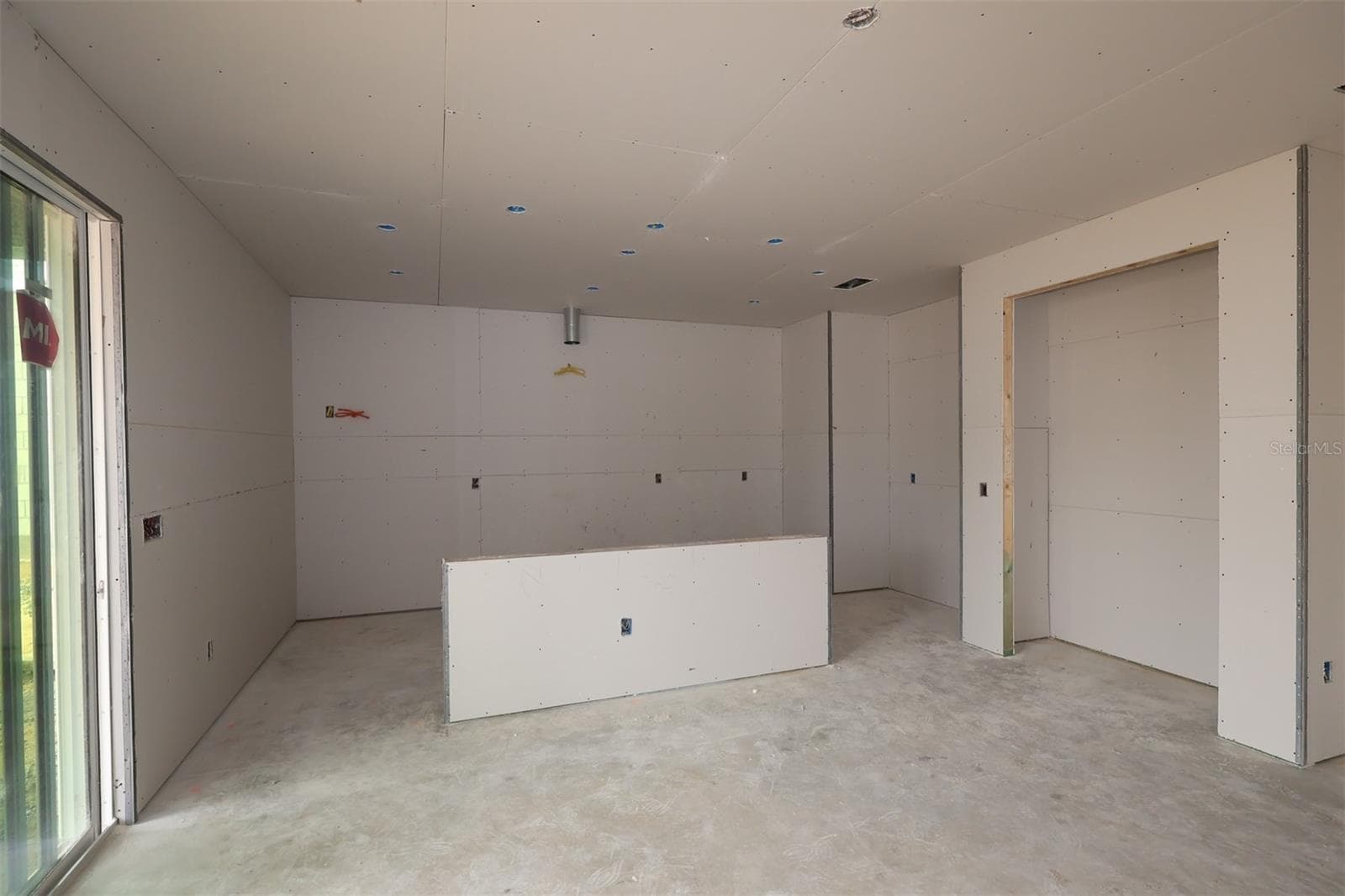 Single Family Residence at 17425 WATER HEMLOCK RD, WINTER GARDEN, photo 21 of 28