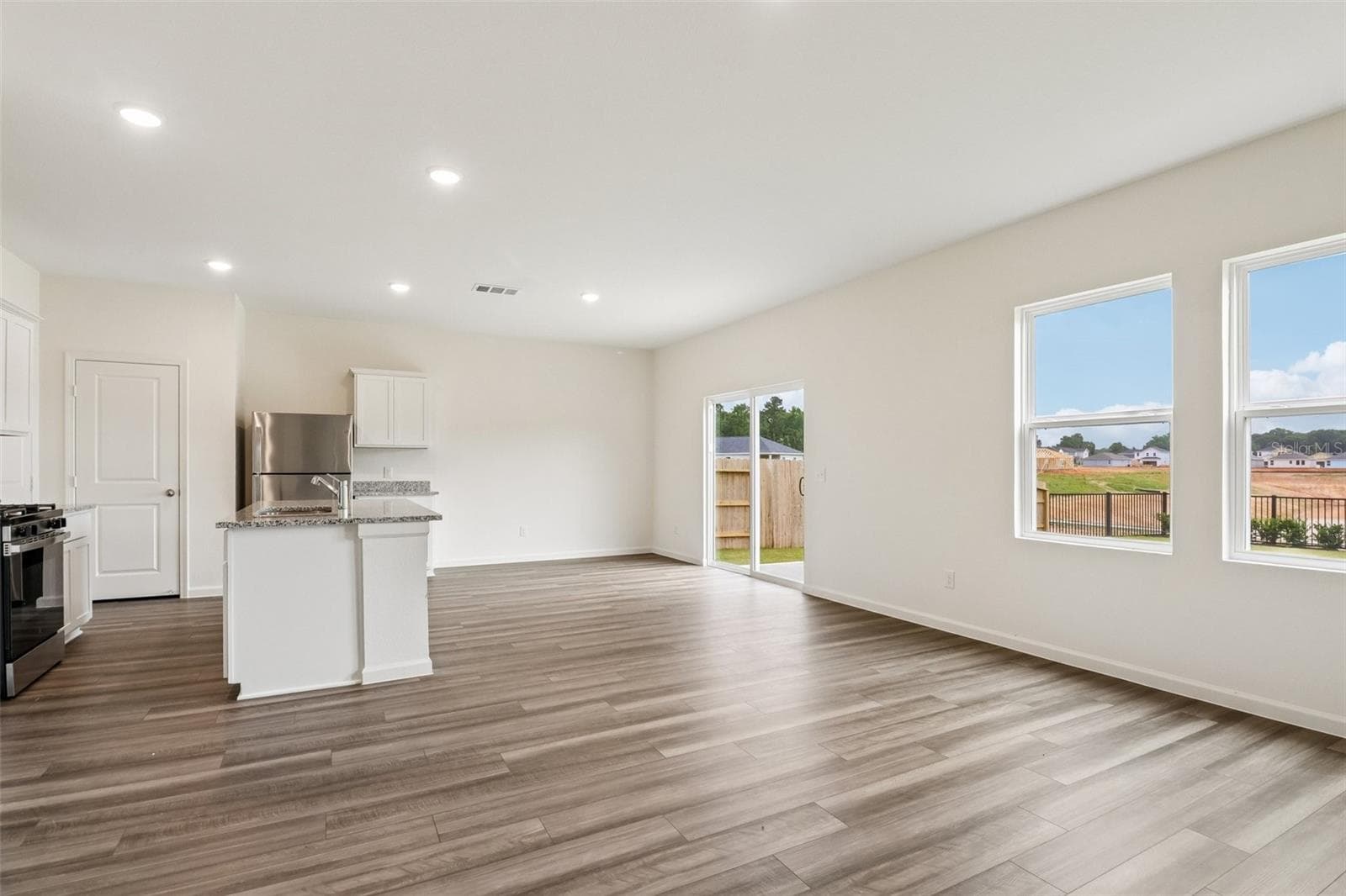 Single Family Residence at 10526 CURVING CREEK, PARRISH, photo 29 of 62