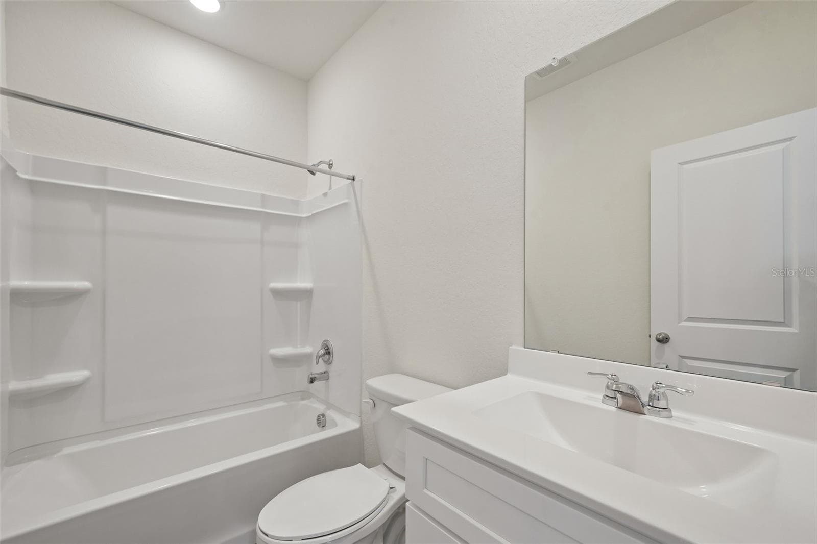 Single Family Residence at 10543 CURVING CREEK, PARRISH, photo 3 of 38